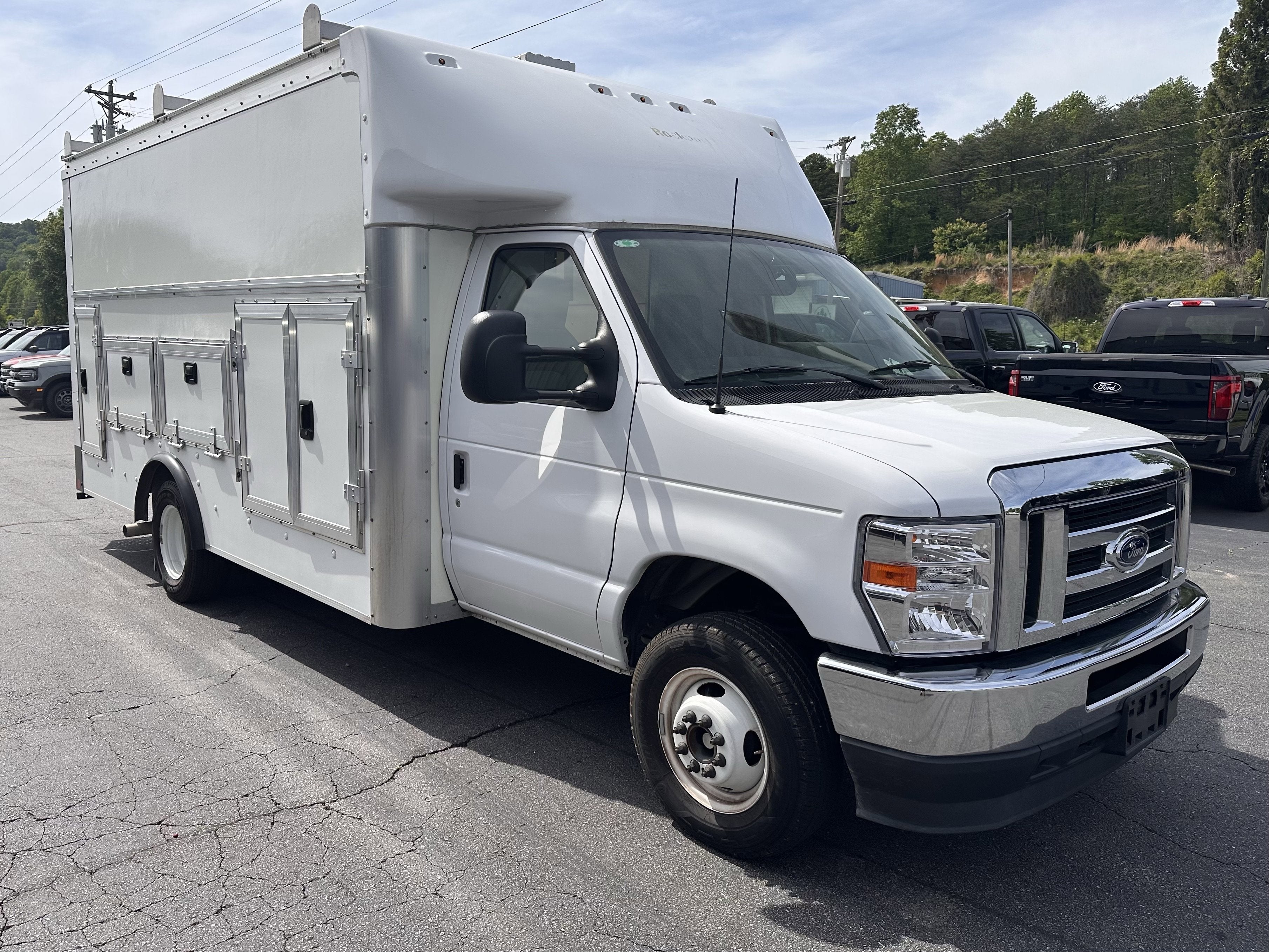2024 Ford E-450 14FT Hi-Roof KUV Body Base