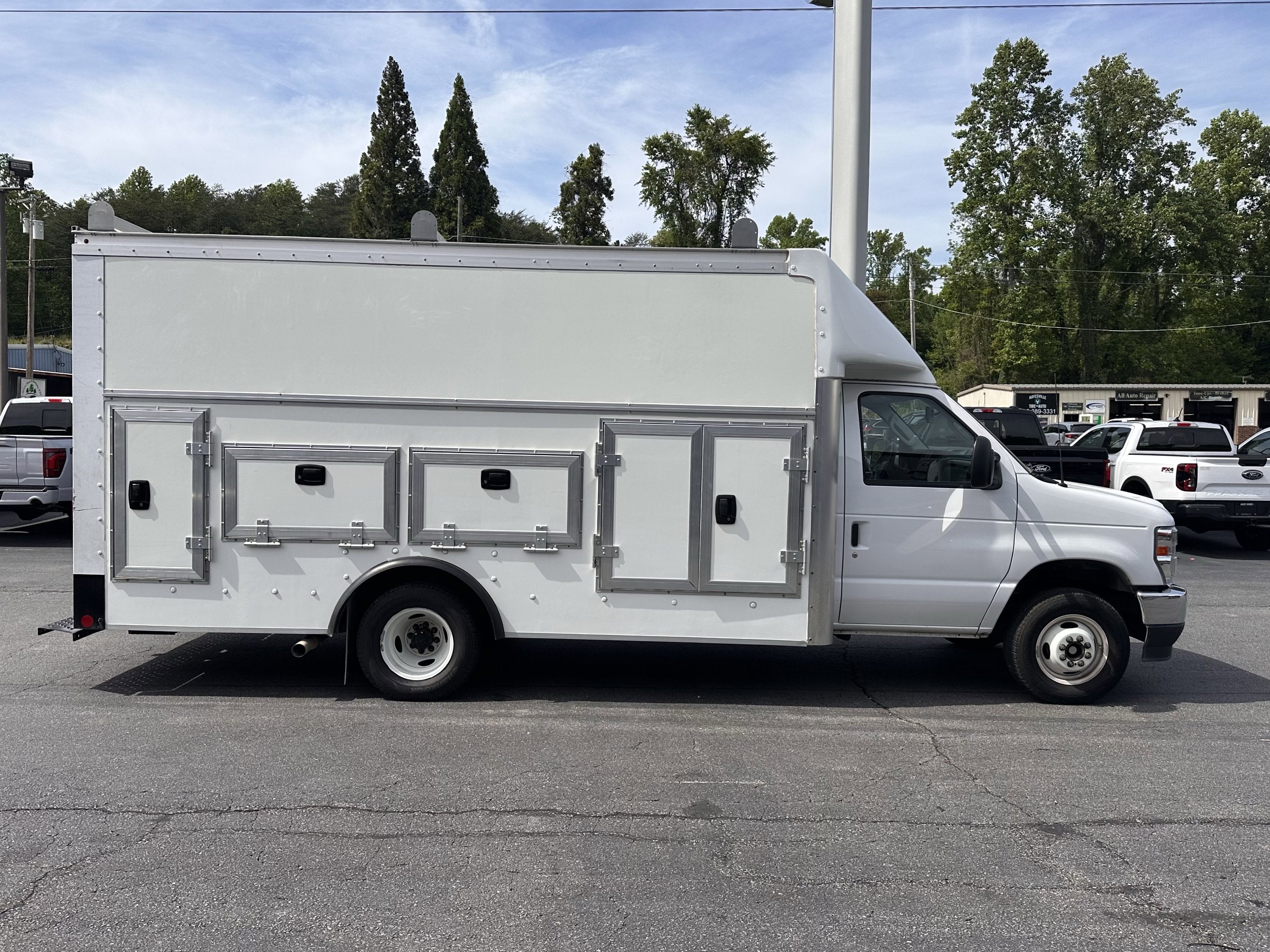 2024 Ford E-450 14FT Hi-Roof KUV Body Base