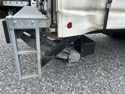 2024 Ford Super Duty F-750 XL 26ft Side-Load Box Truck