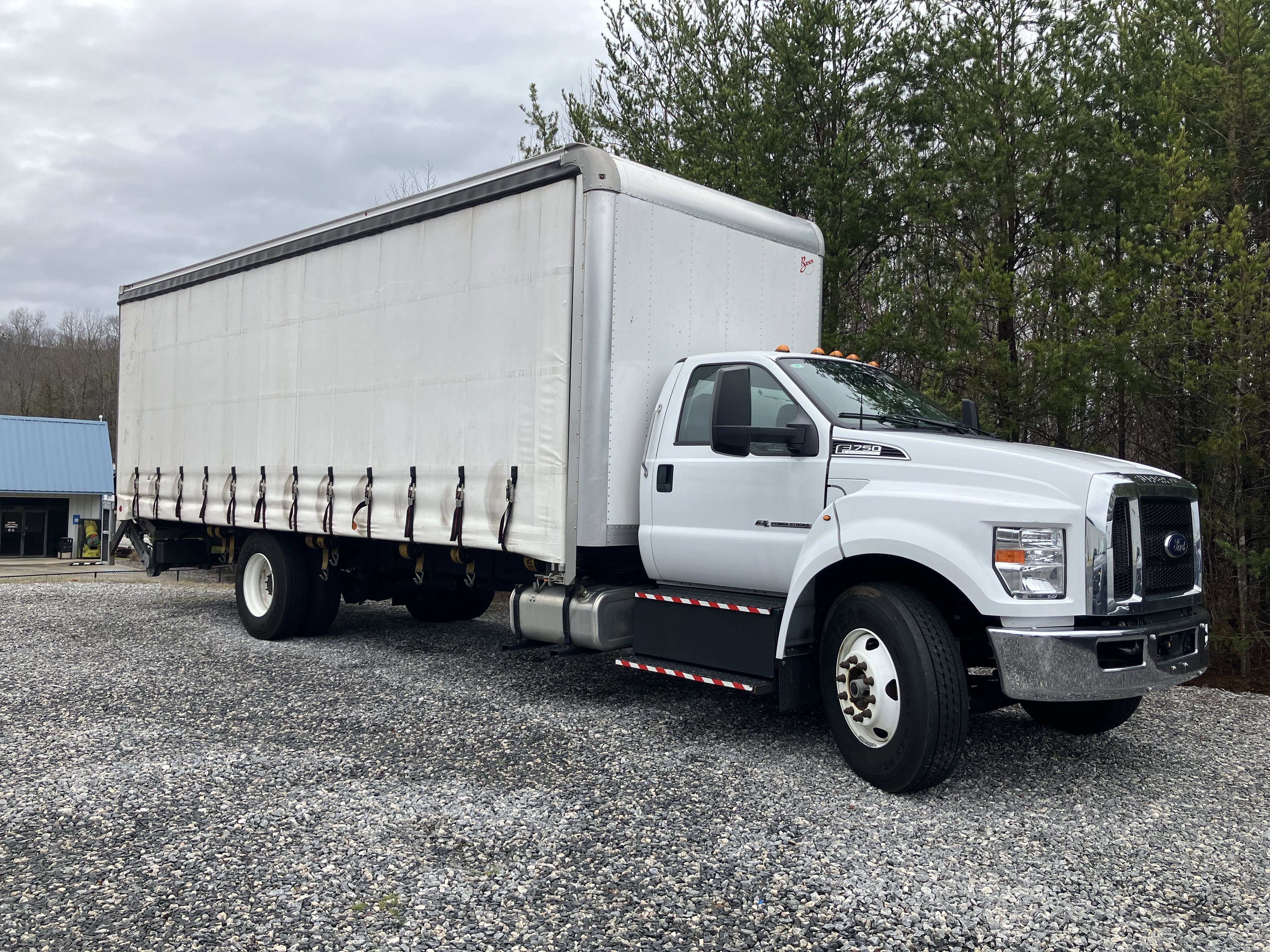 2024 Ford Super Duty F-750 XL
