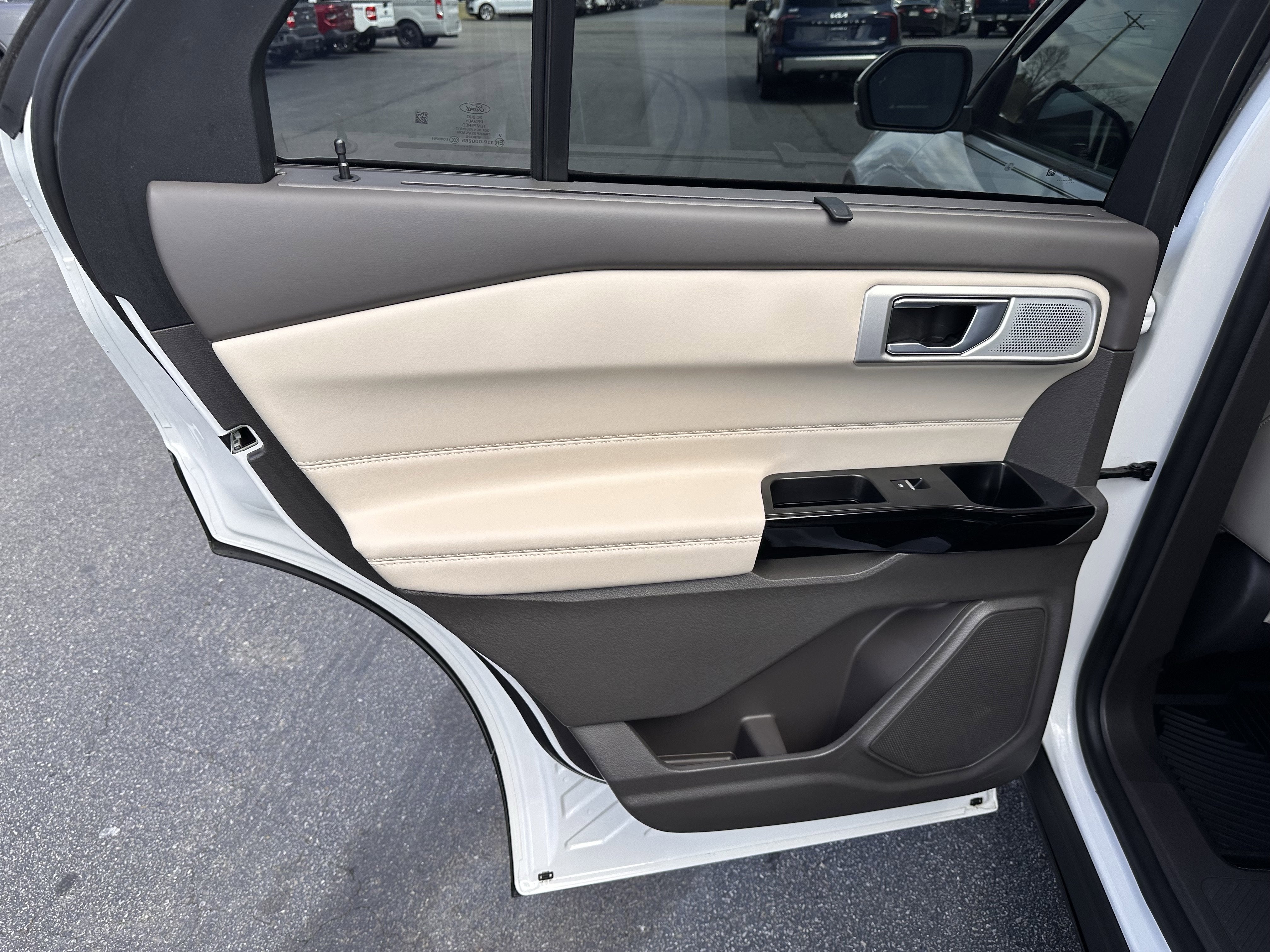 2022 Ford Explorer Platinum