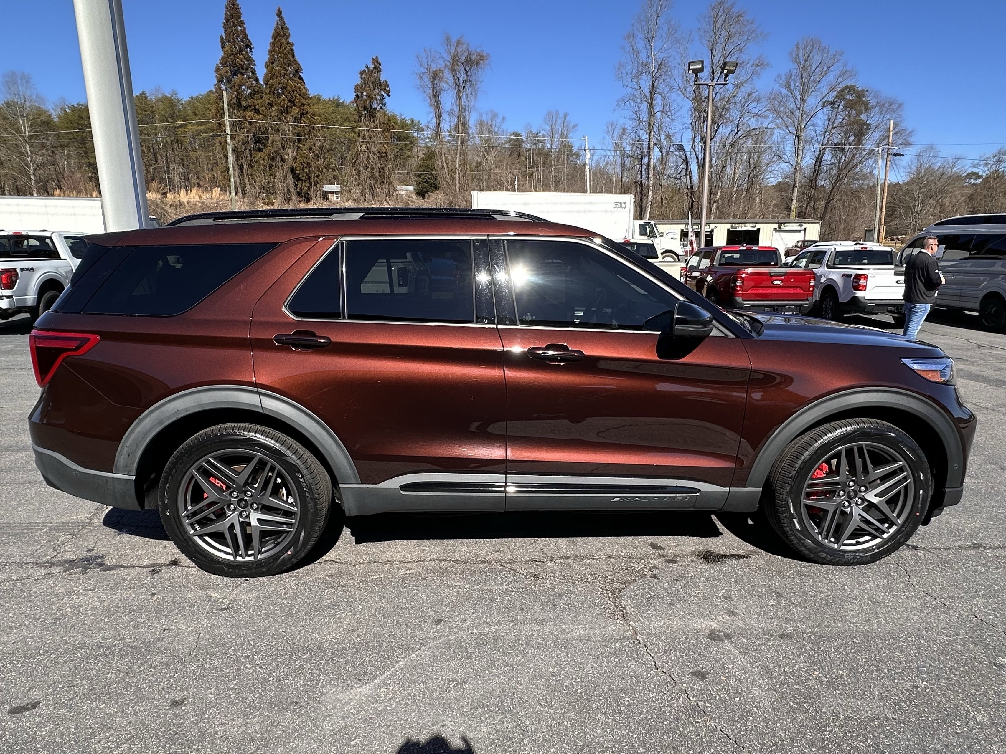 2020 Ford Explorer ST