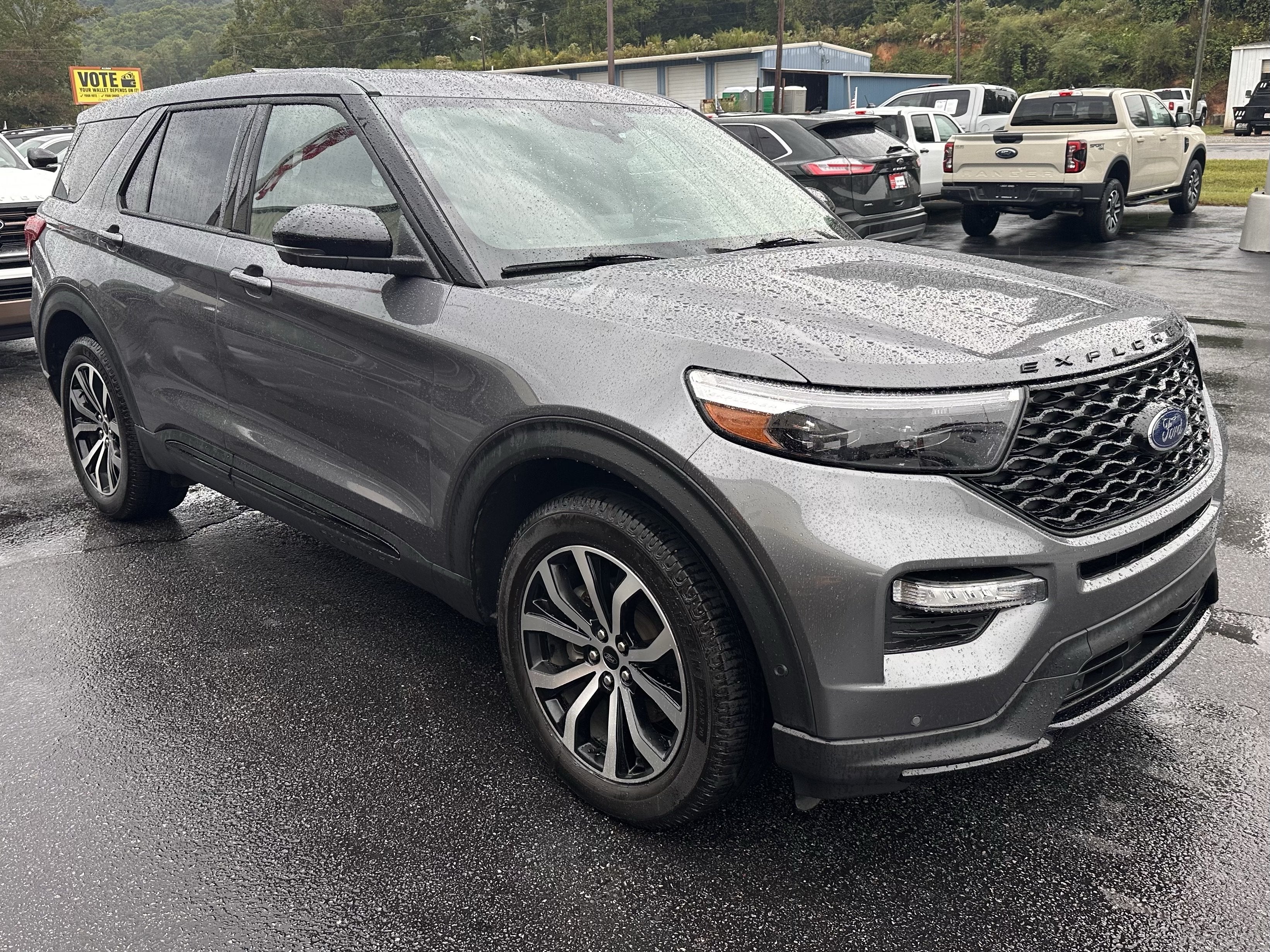 2021 Ford Explorer ST