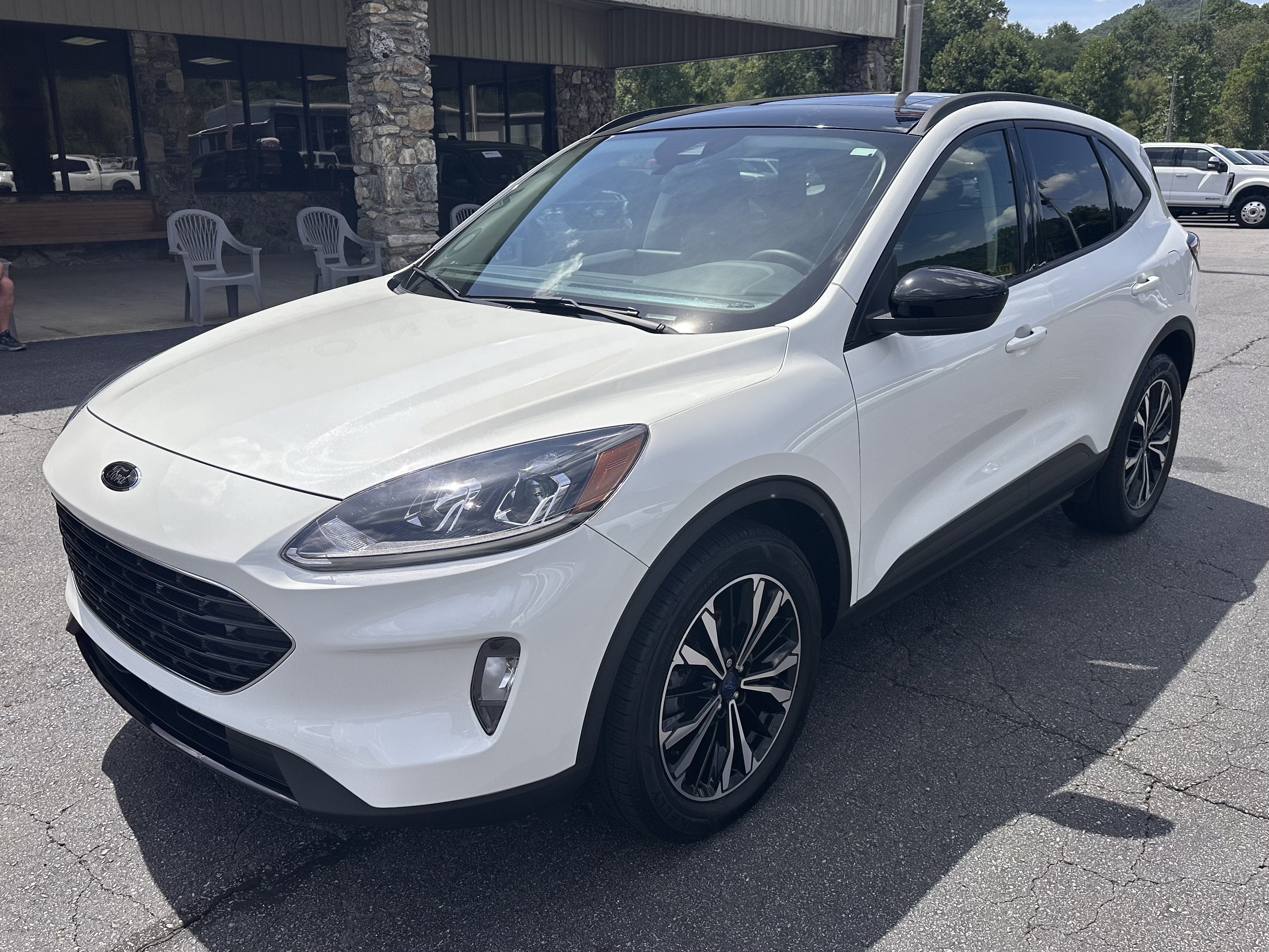 2022 Ford Escape SEL