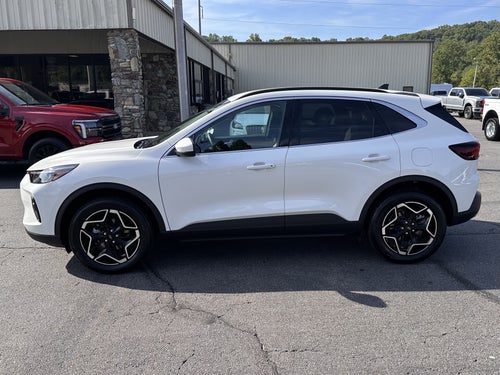 2026 Ford Escape Platinum