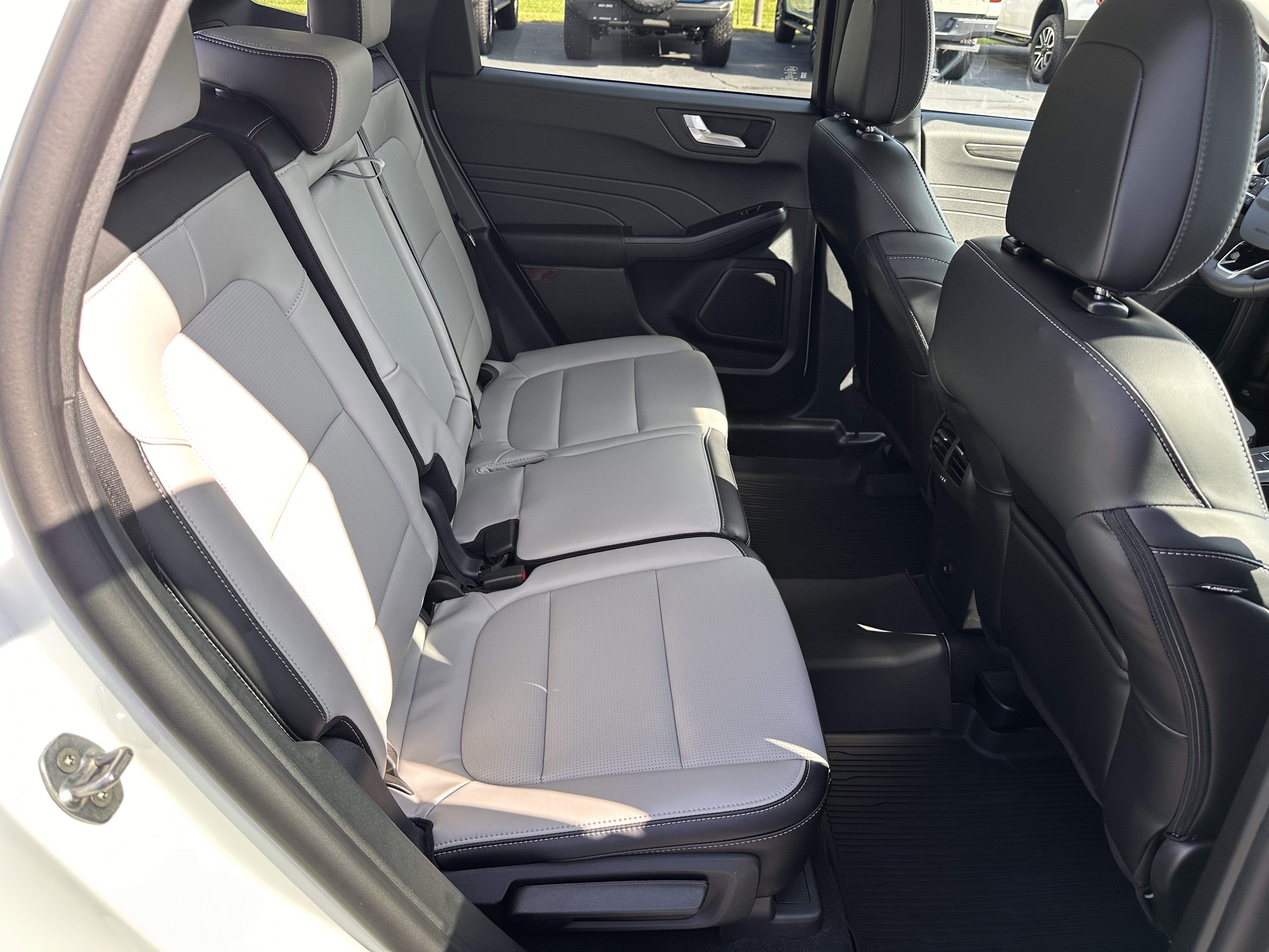 2026 Ford Escape Platinum