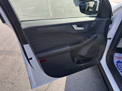 2026 Ford Escape Platinum