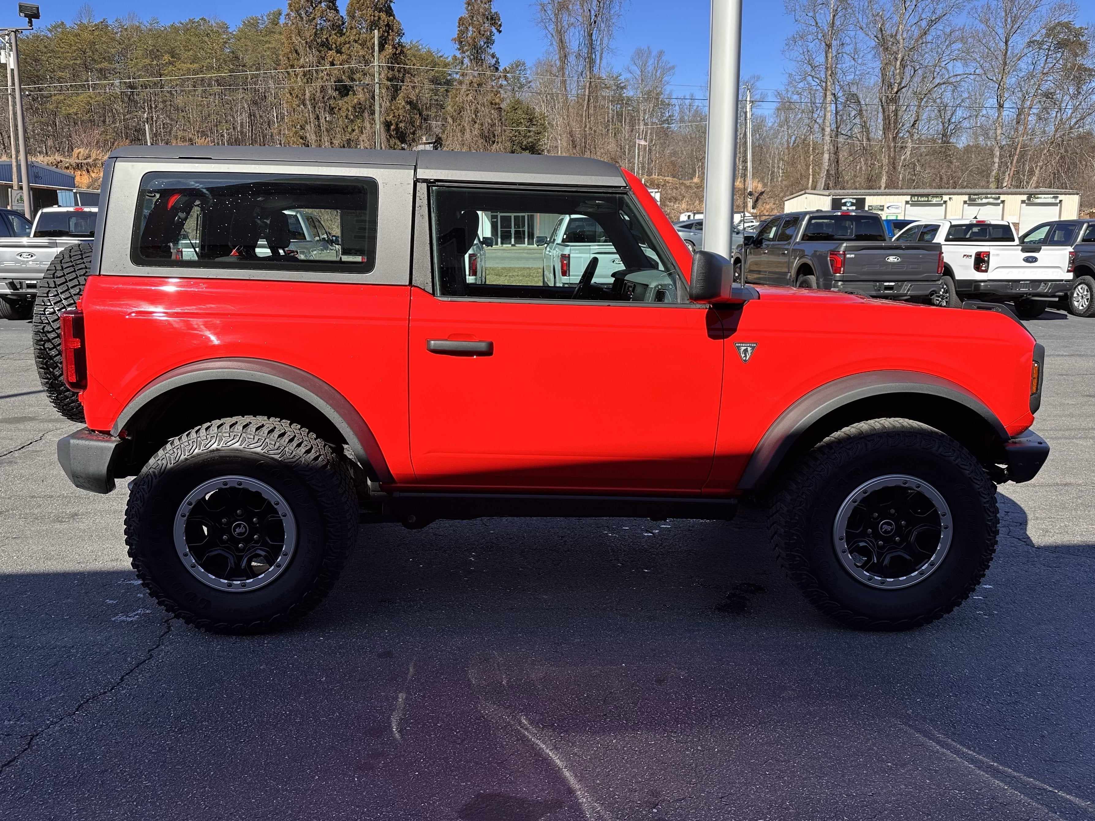 2023 Ford Bronco Base