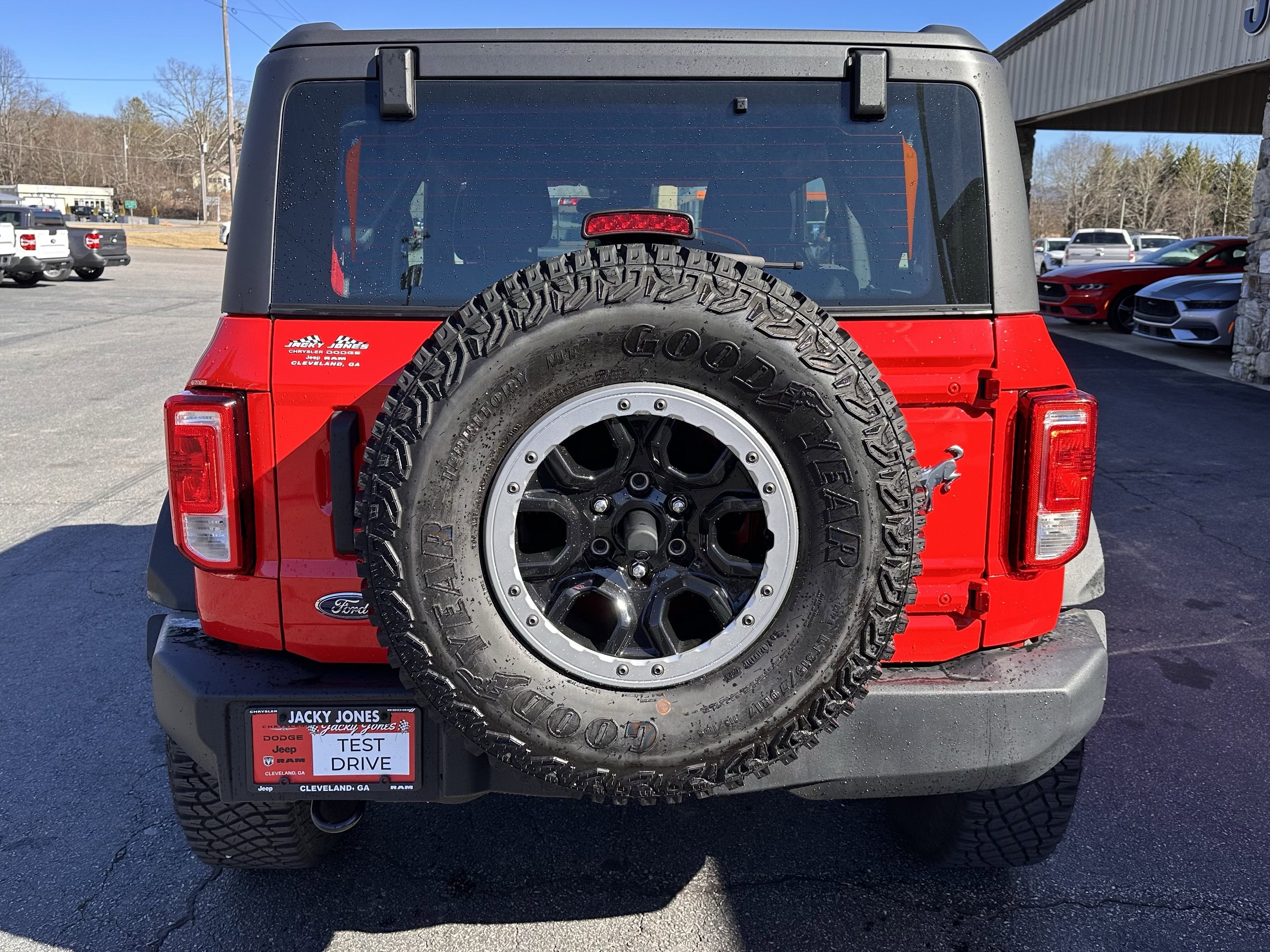 2023 Ford Bronco Base