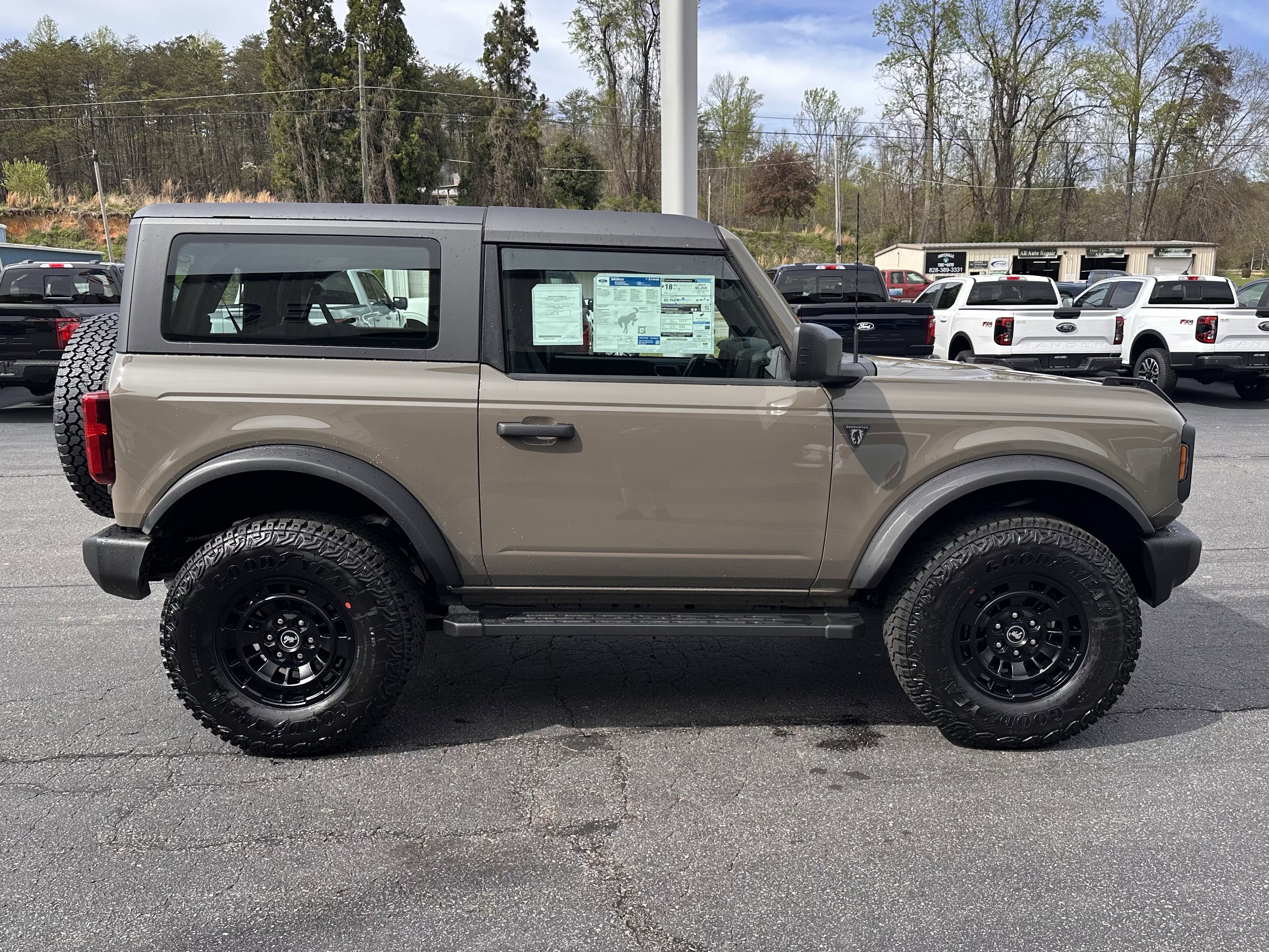 2026 Ford Bronco Base