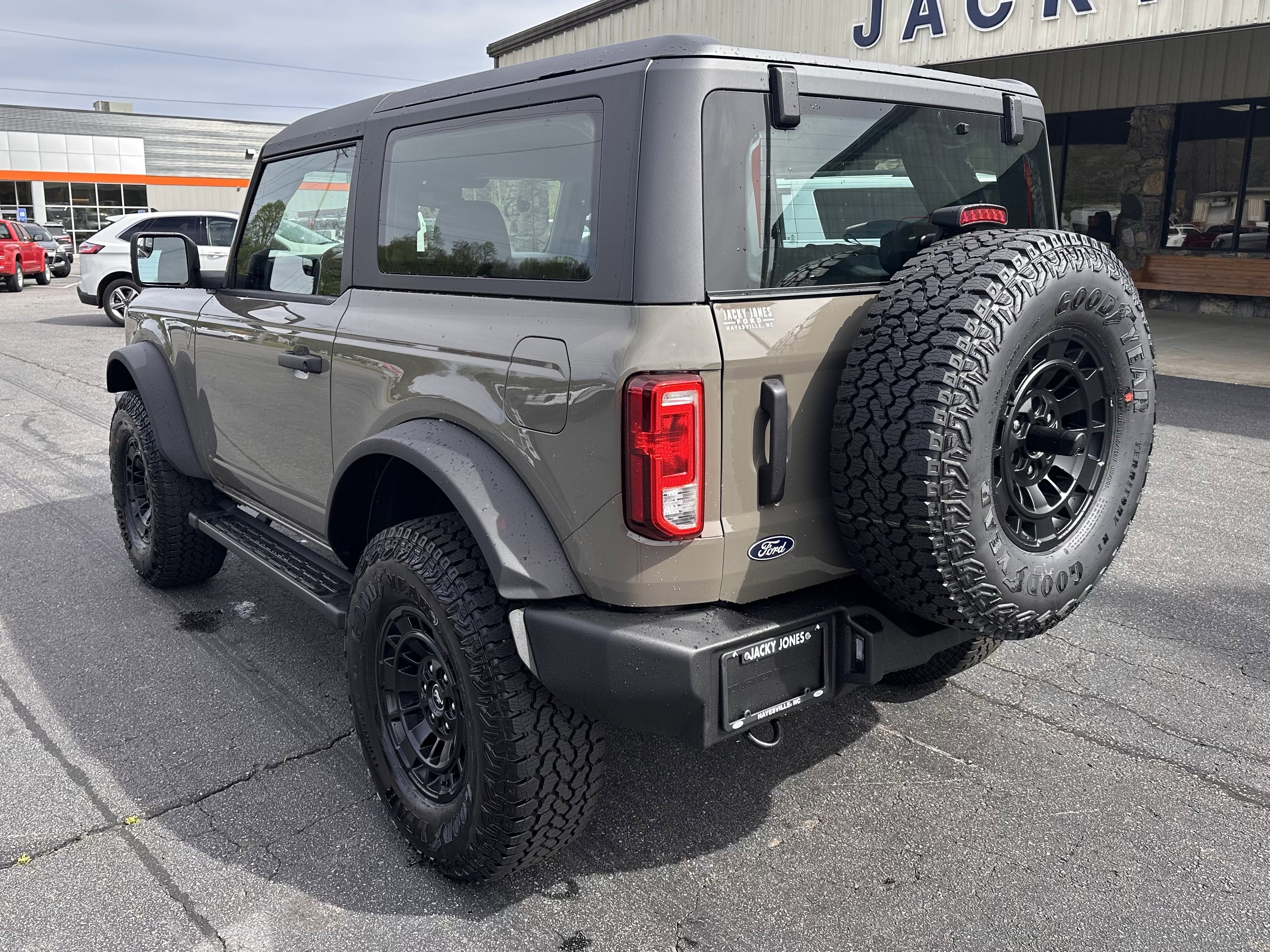 2026 Ford Bronco Base