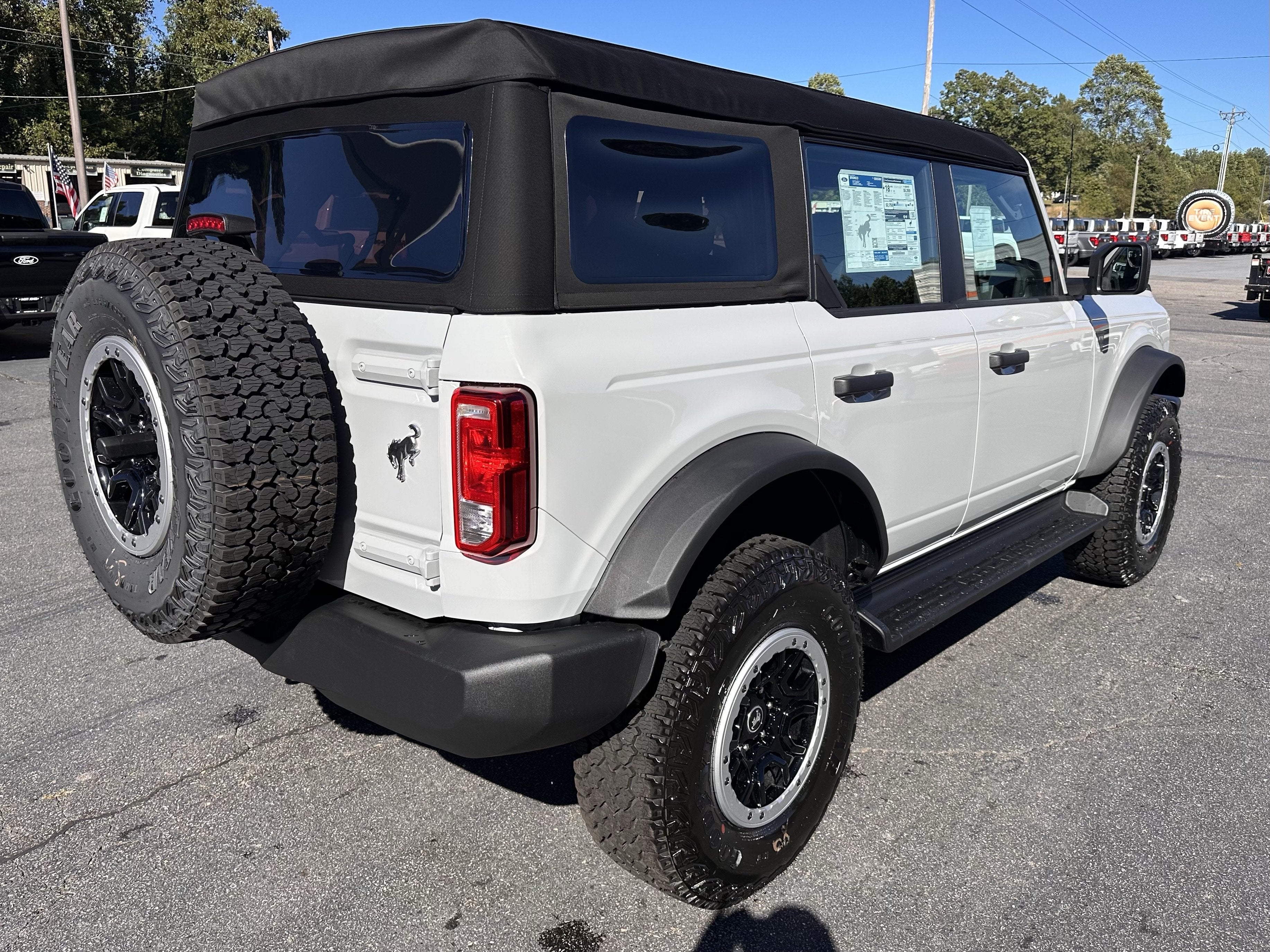 2026 Ford Bronco Base