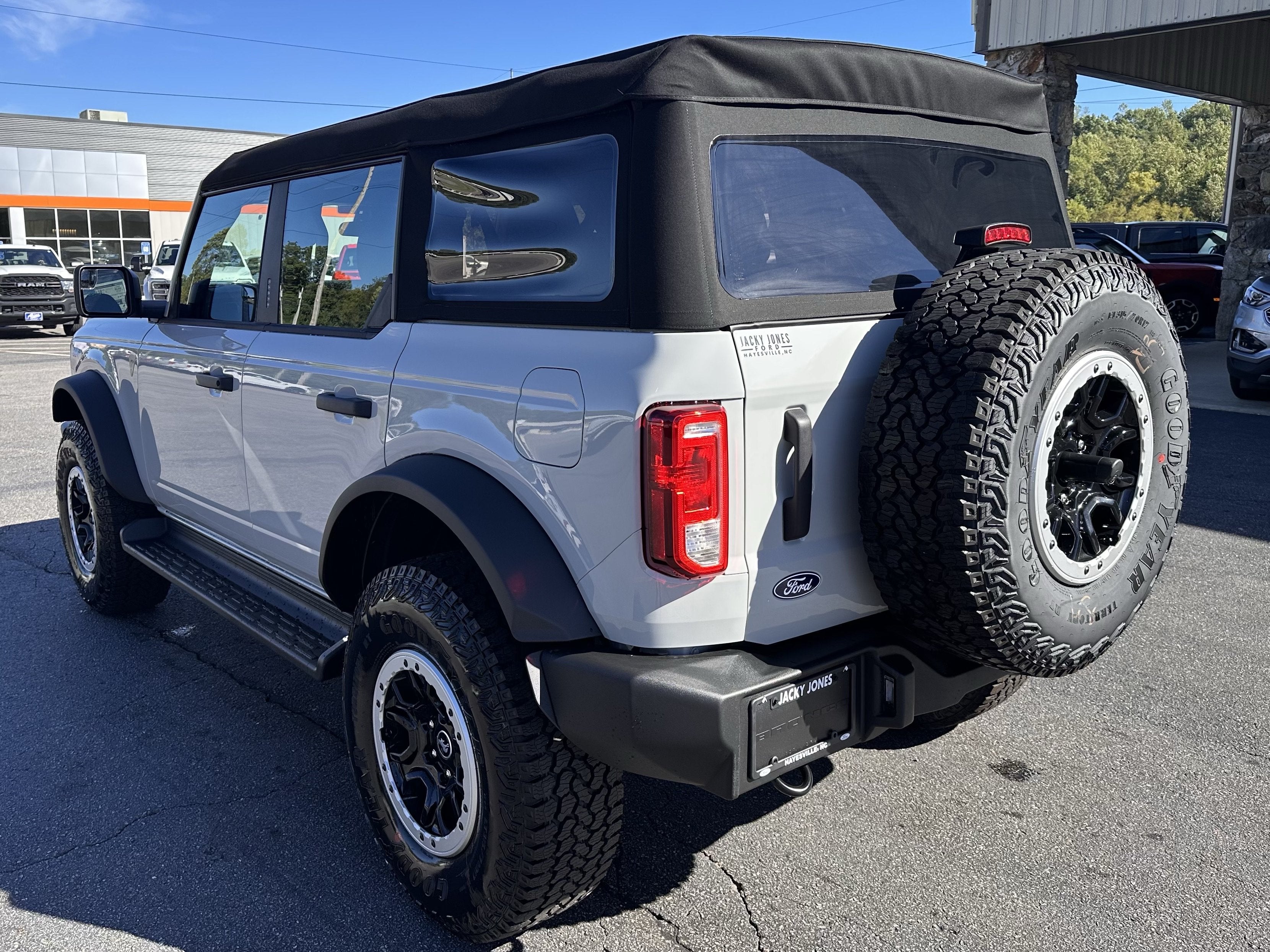2026 Ford Bronco Base
