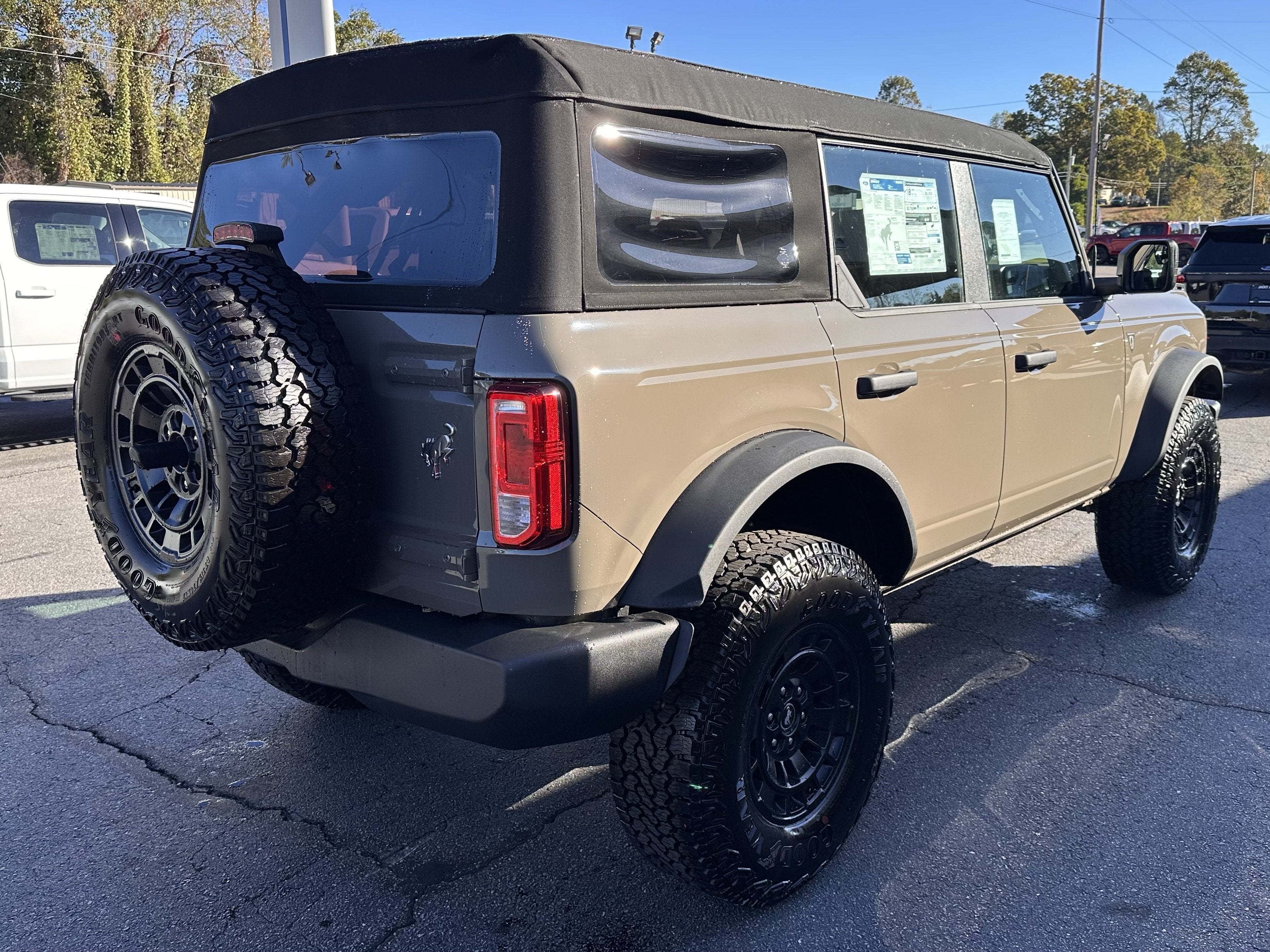 2026 Ford Bronco Base