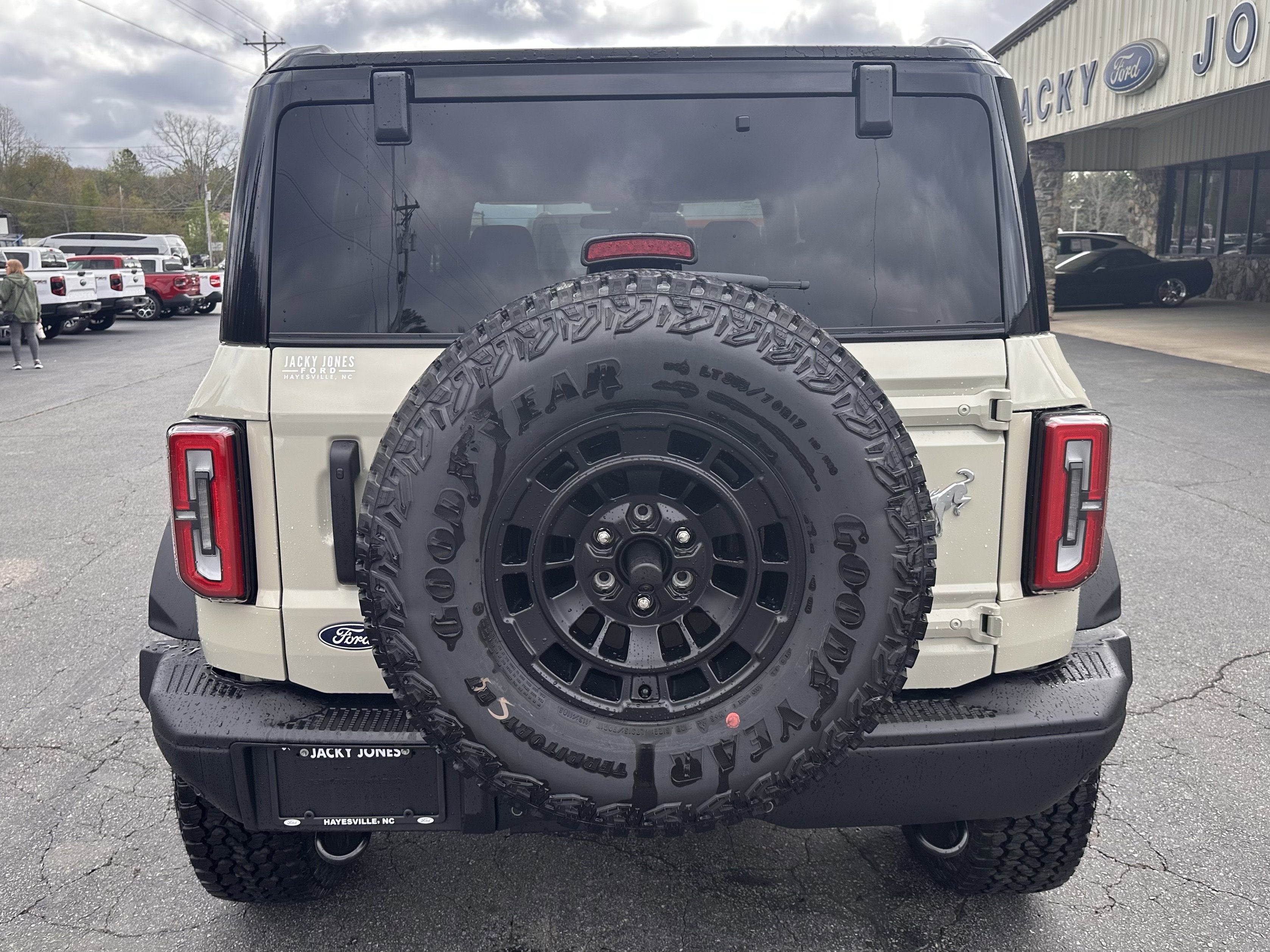 2026 Ford Bronco Badlands