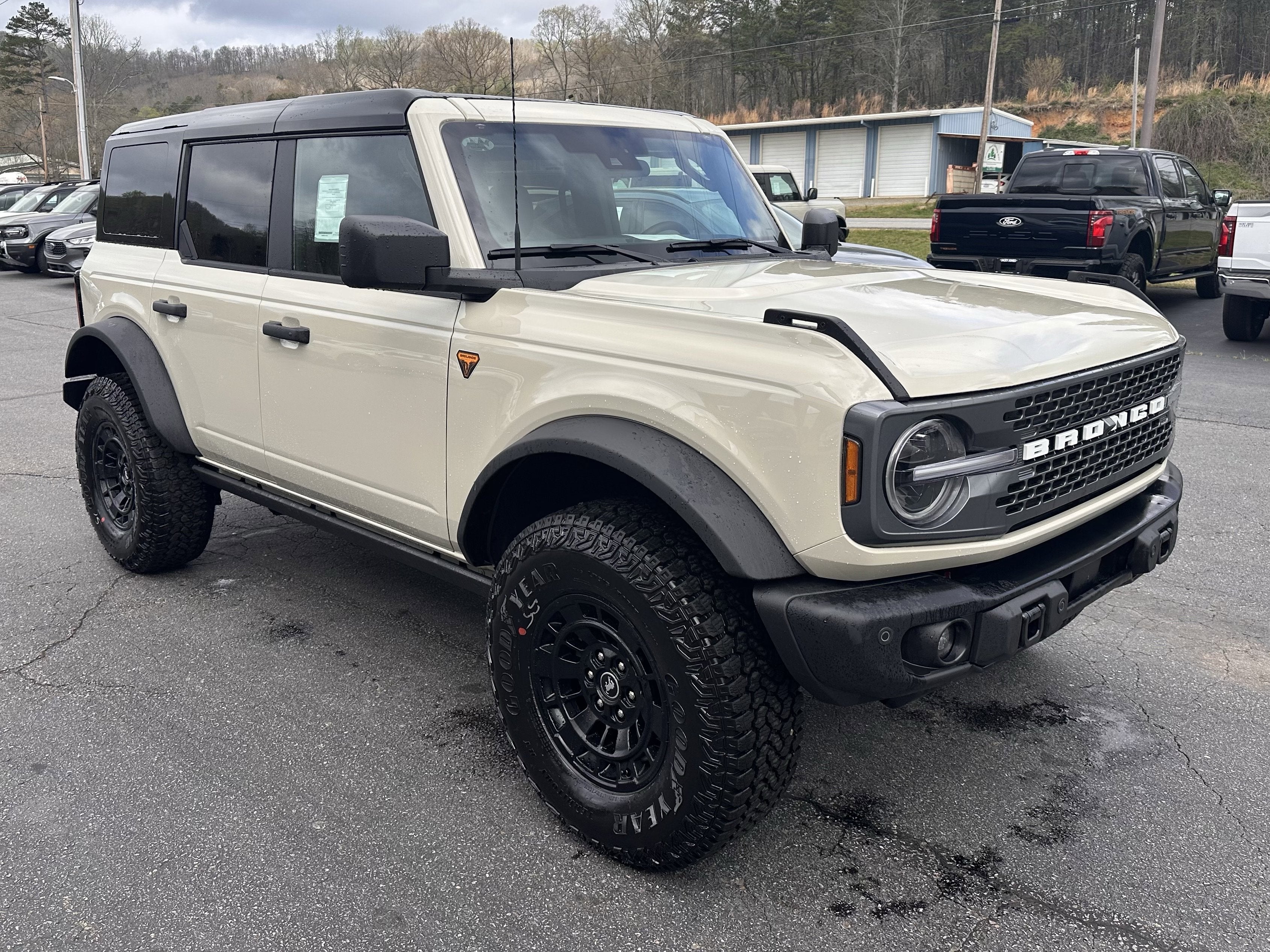 2026 Ford Bronco Badlands