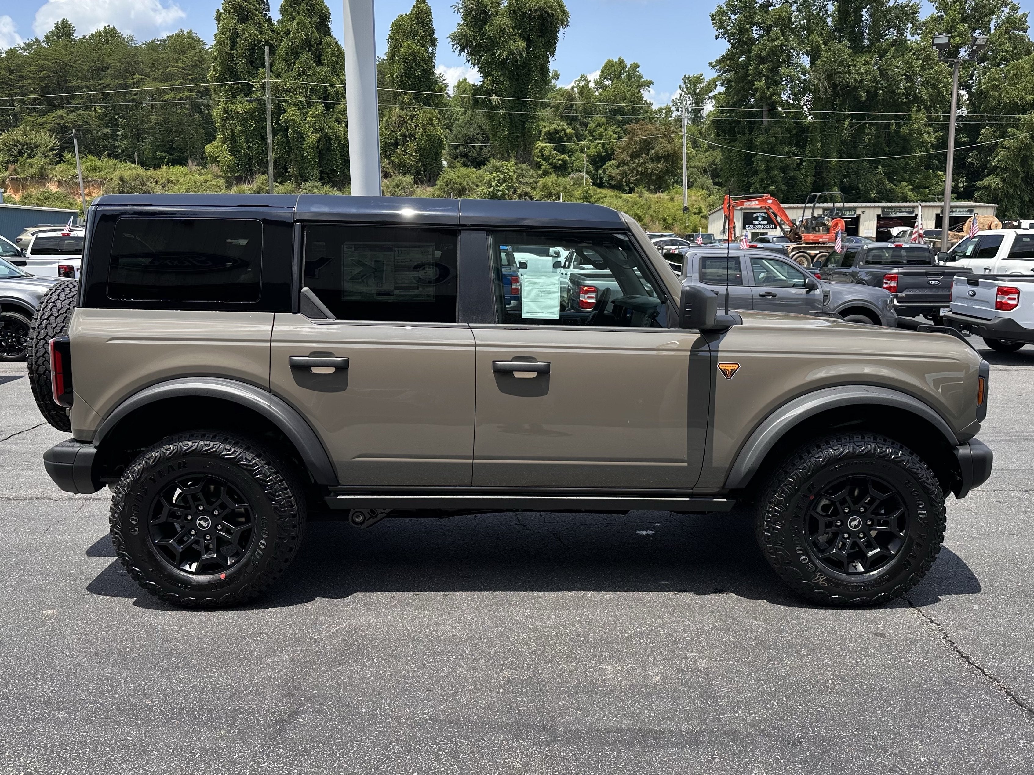 2026 Ford Bronco Badlands