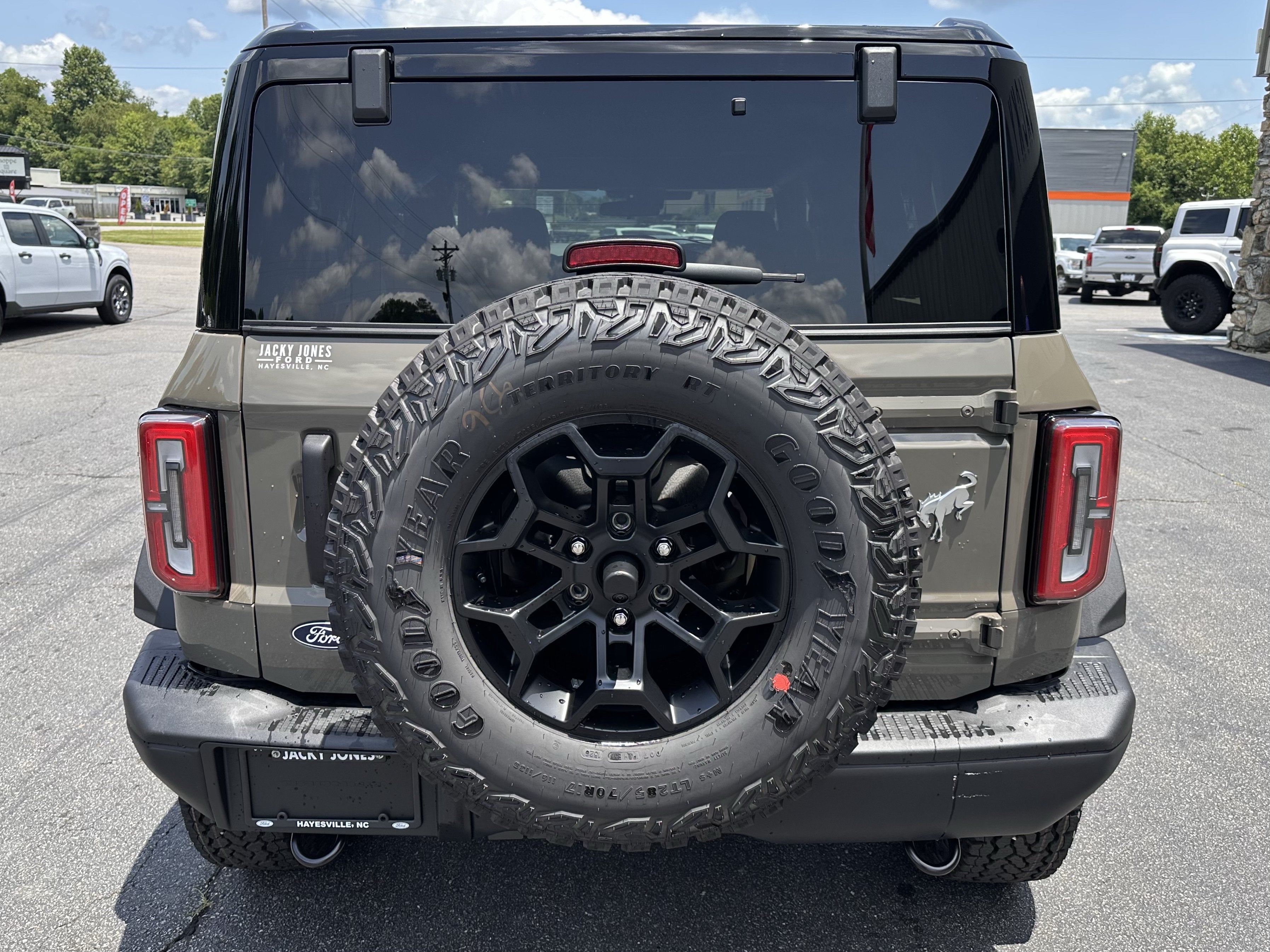 2026 Ford Bronco Badlands