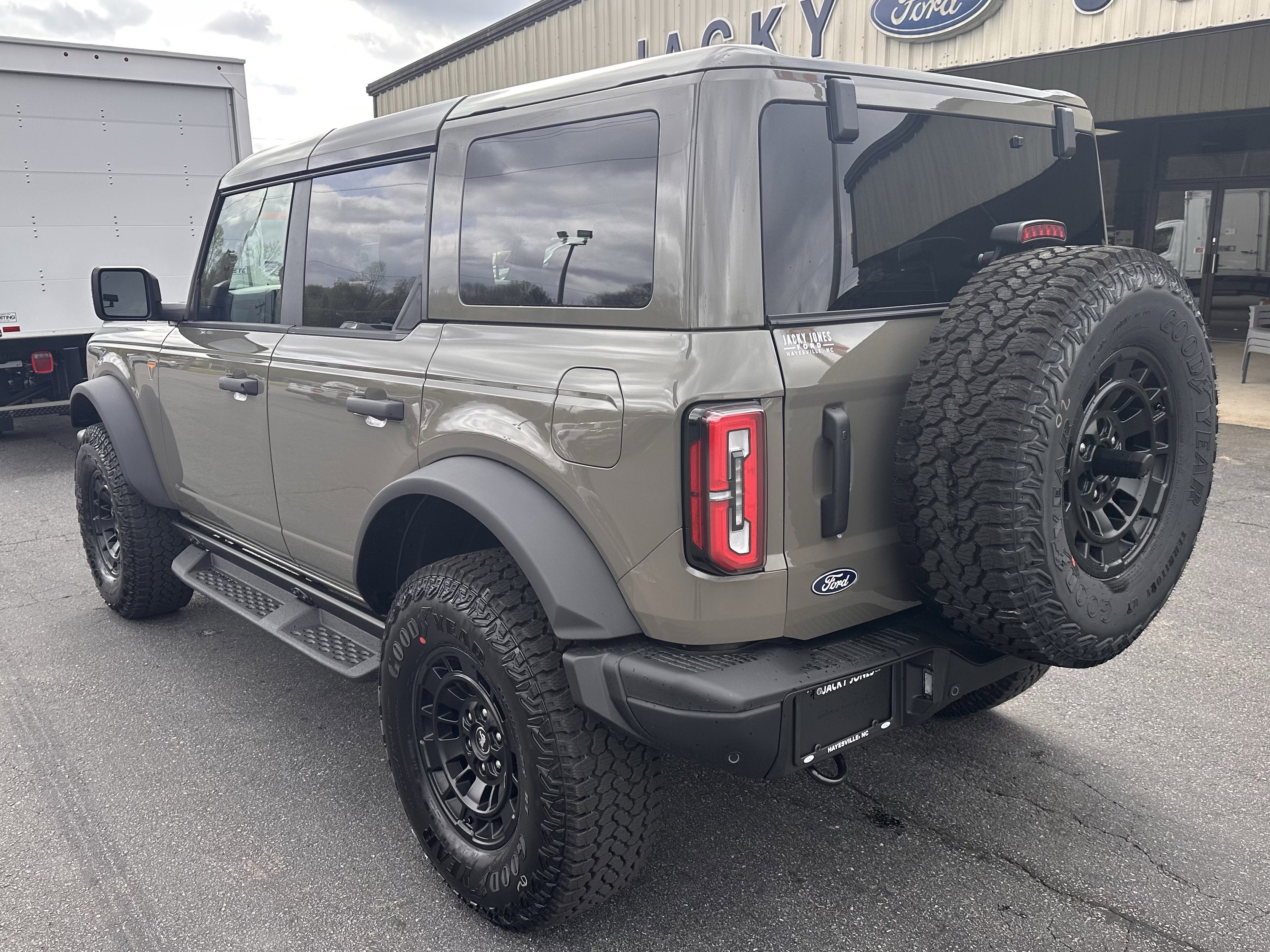 2026 Ford Bronco Badlands