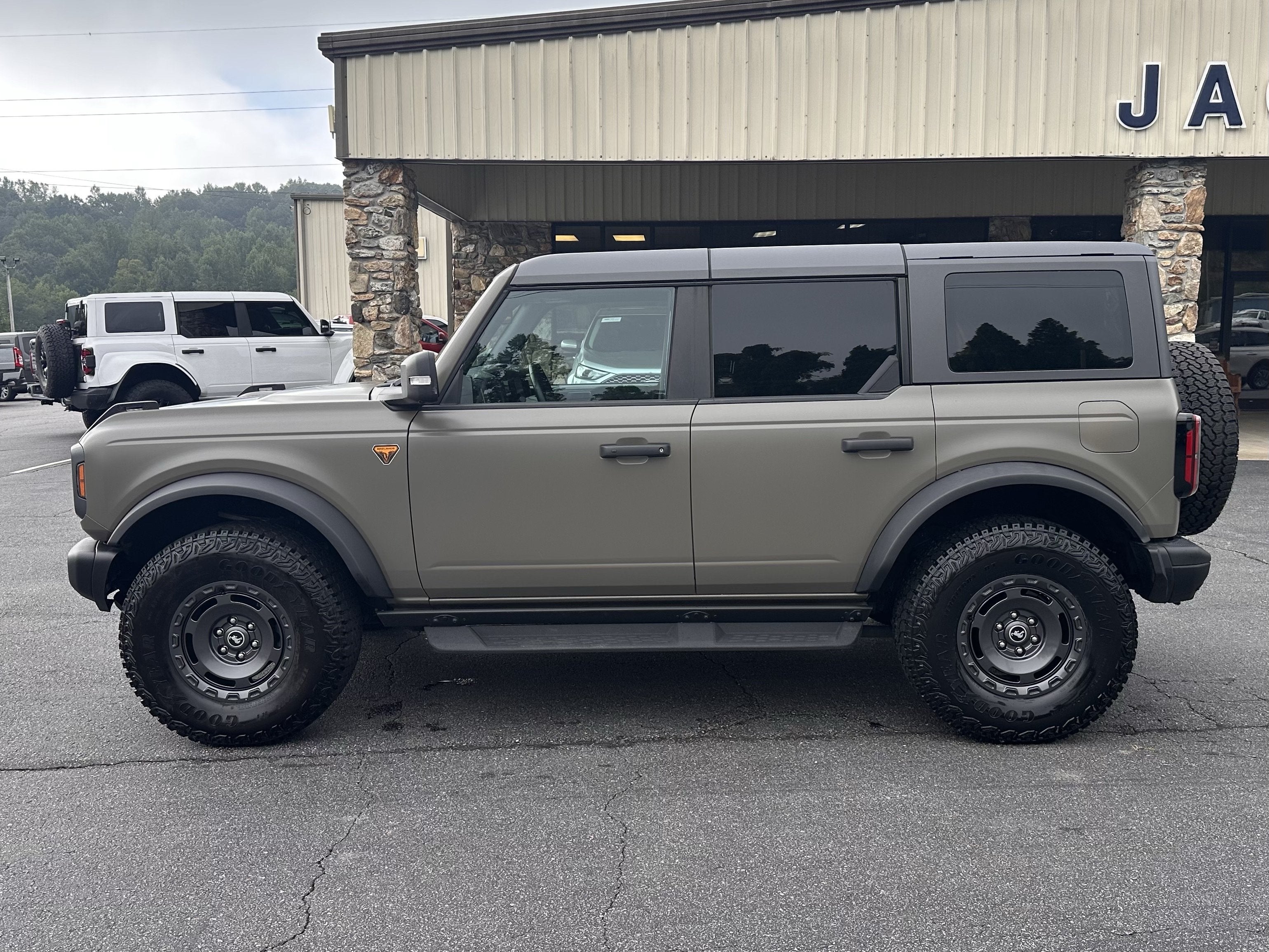 2025 Ford Bronco Badlands
