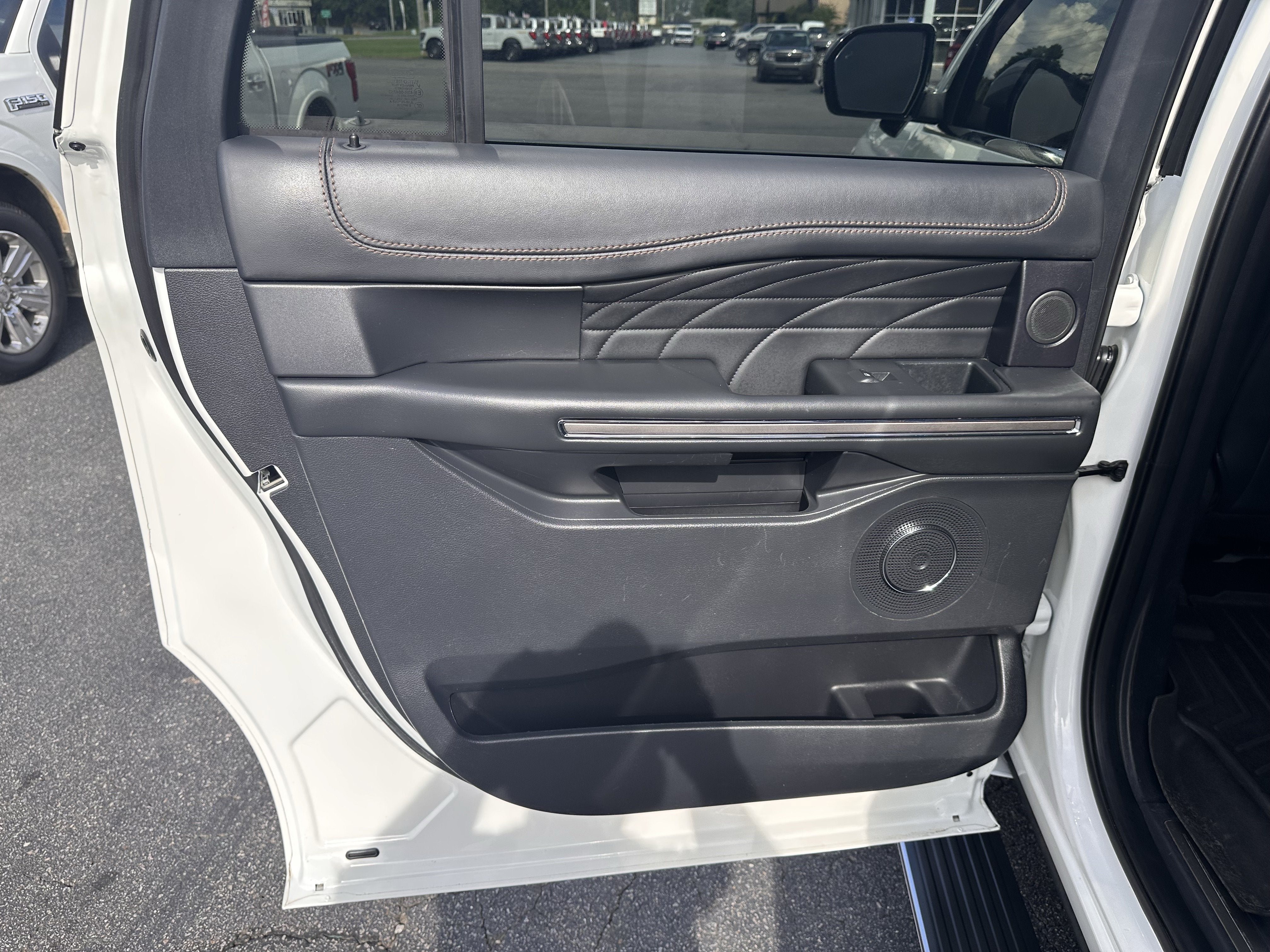 2024 Ford Expedition Max Platinum