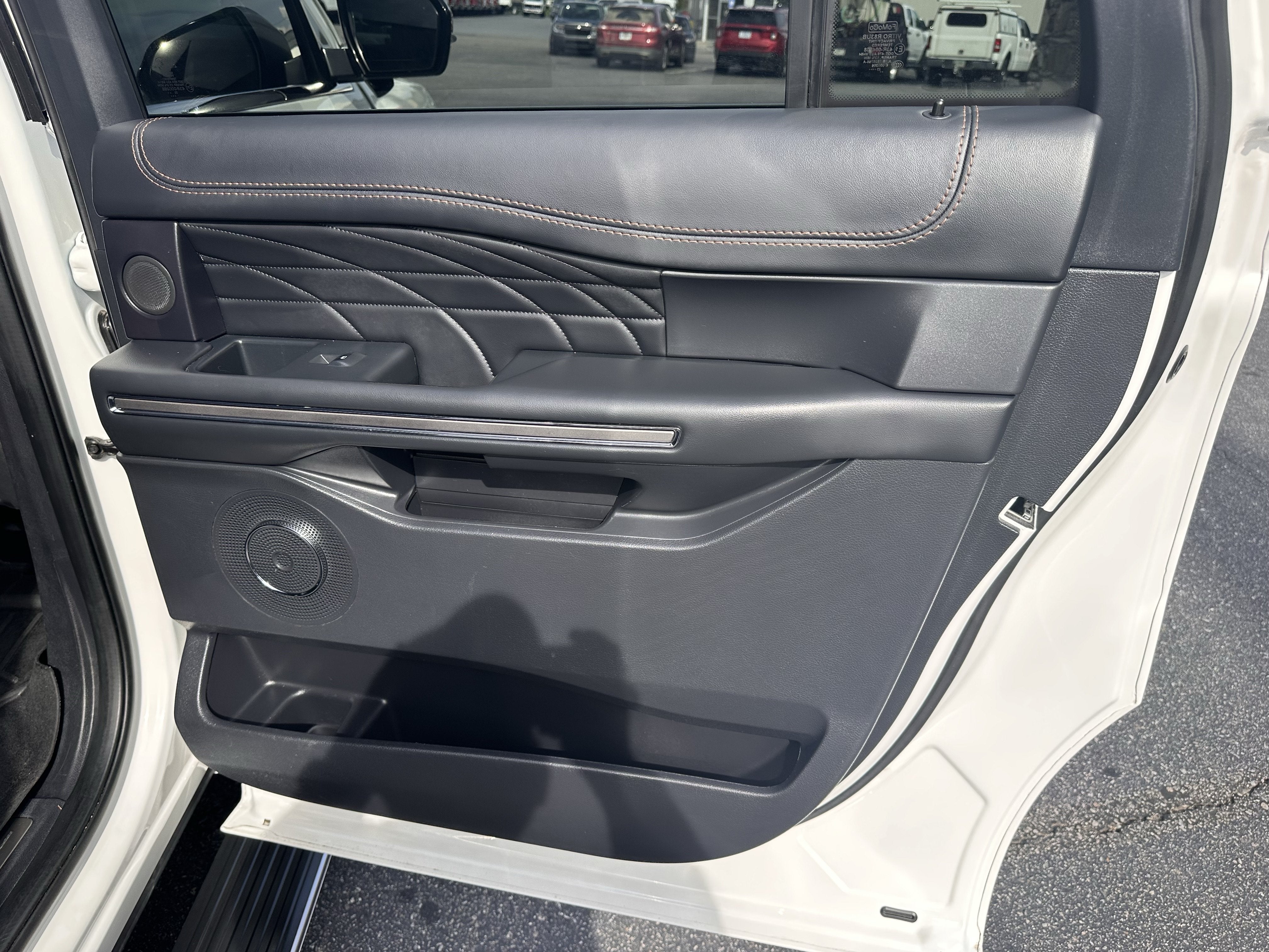 2024 Ford Expedition Max Platinum