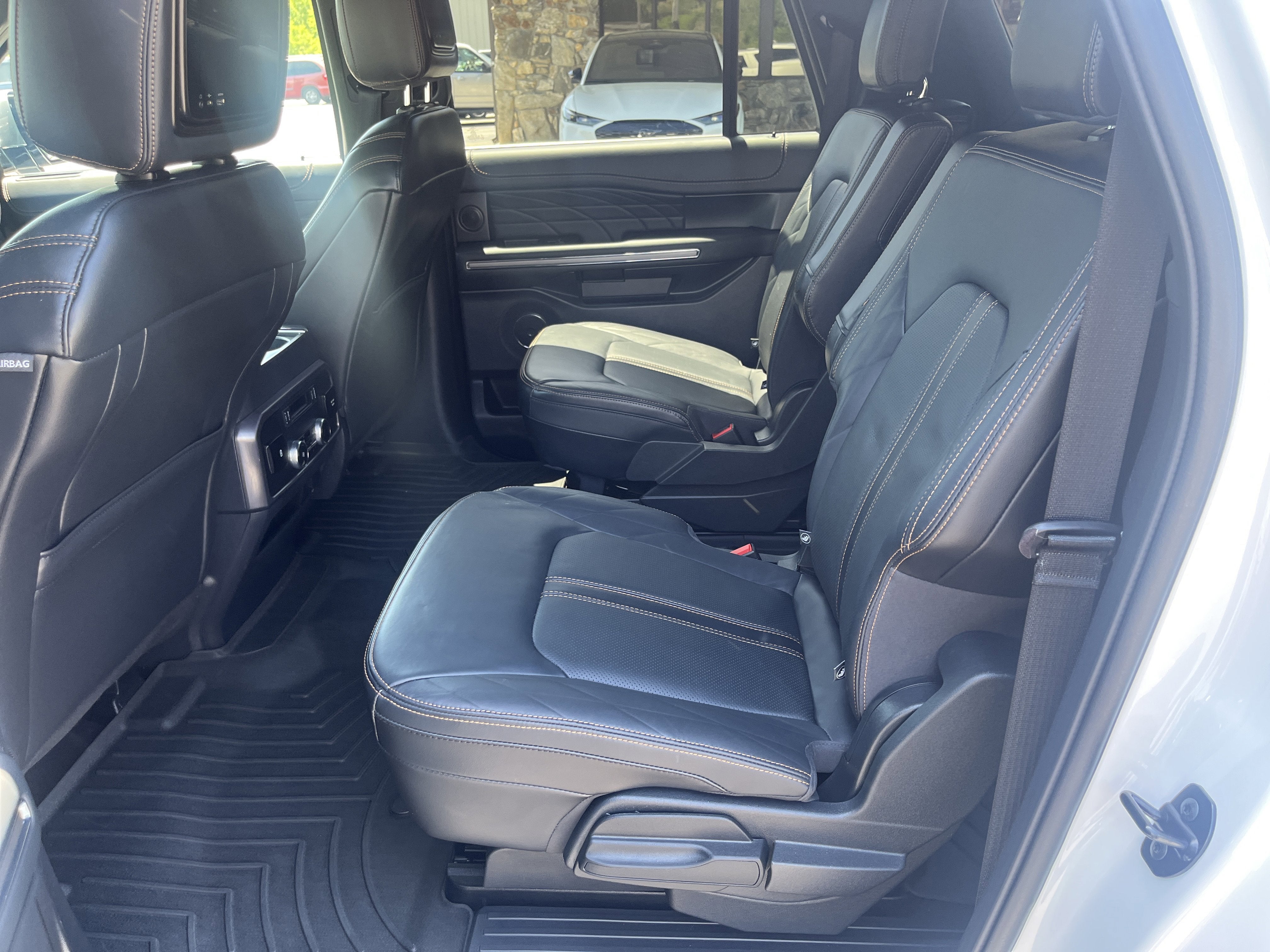 2023 Ford Expedition Max Platinum