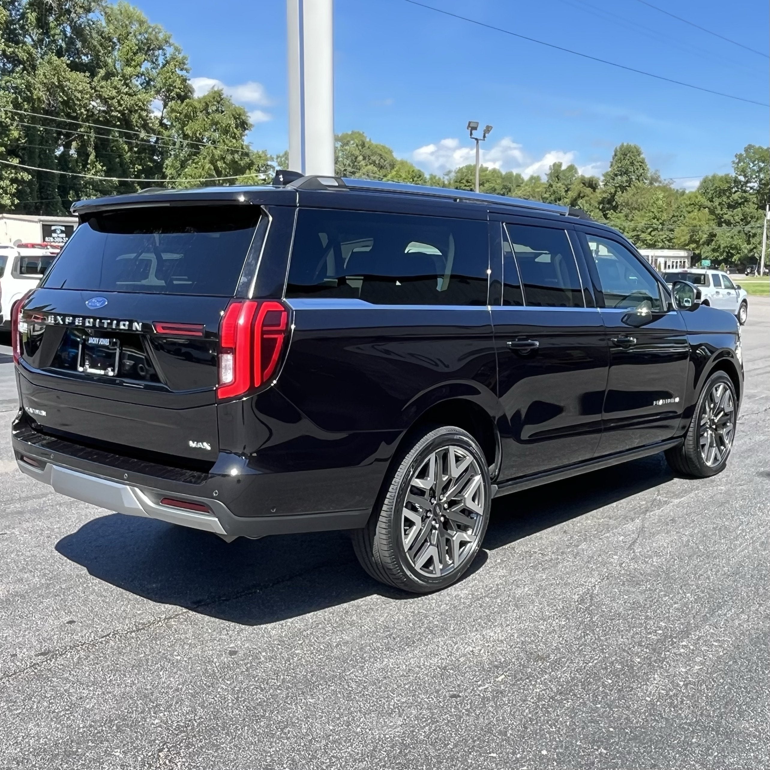 2025 Ford Expedition Max Platinum