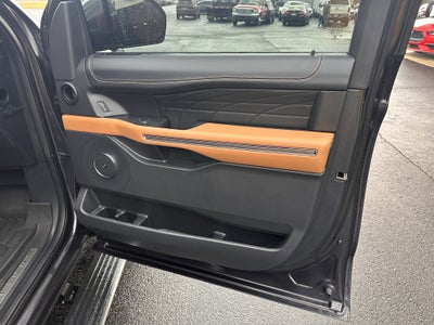 2022 Ford Expedition Max Platinum