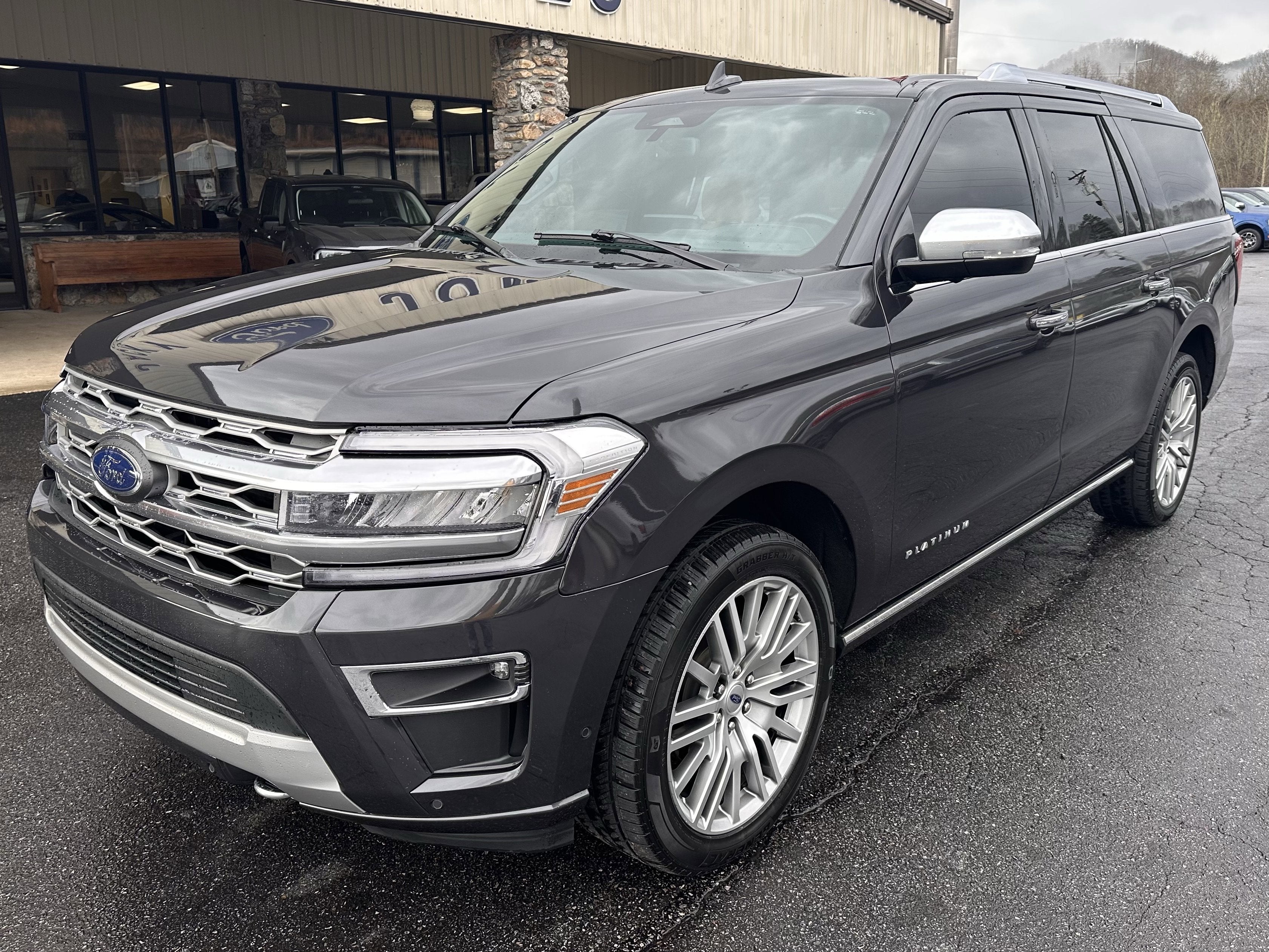 2022 Ford Expedition Max Platinum