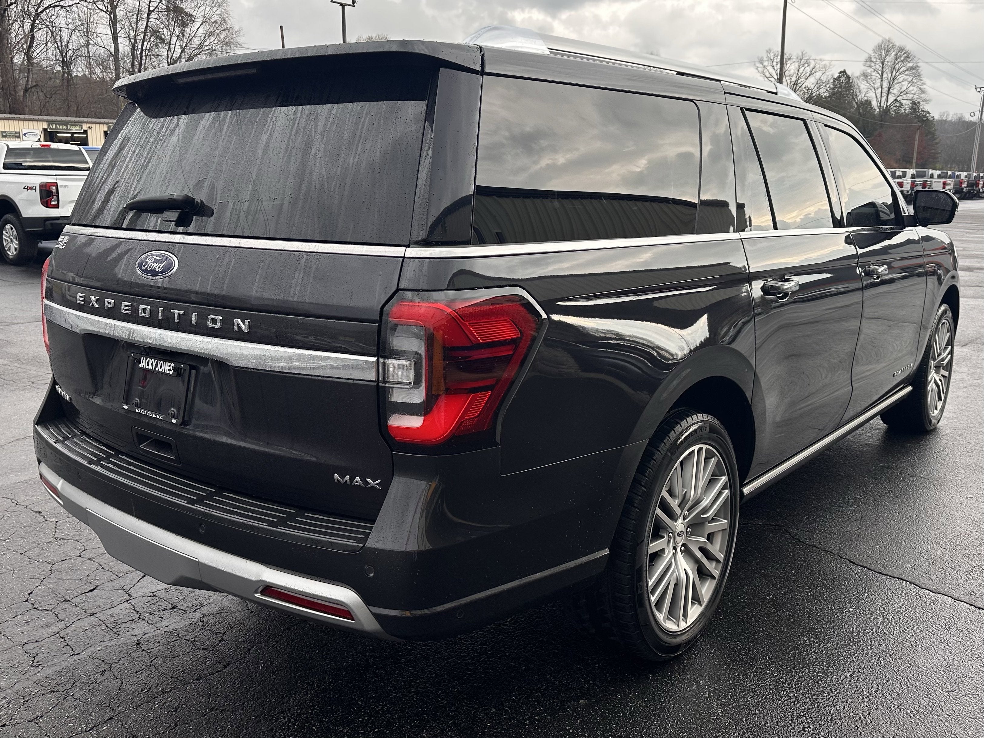 2022 Ford Expedition Max Platinum