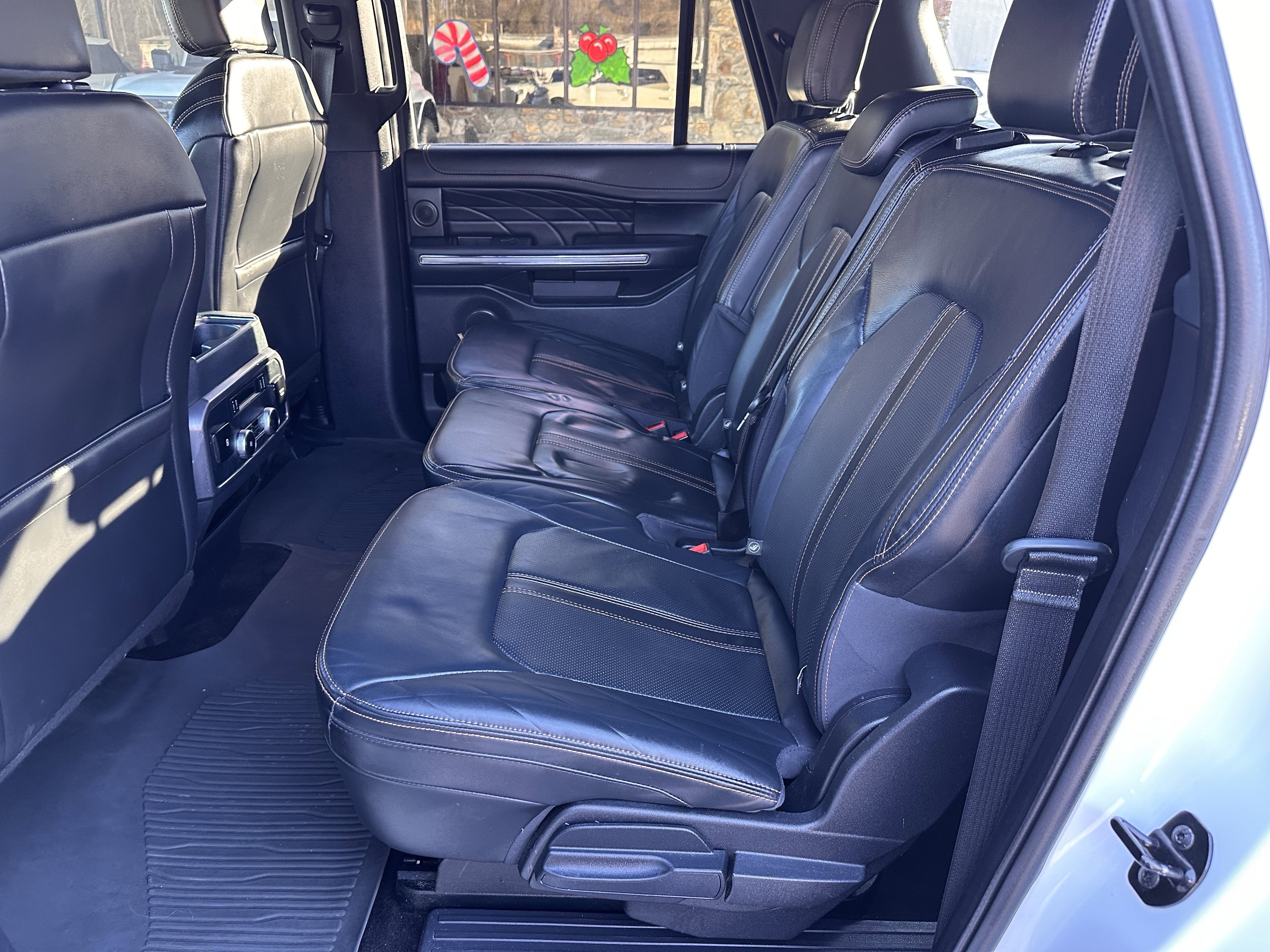 2022 Ford Expedition Max Platinum