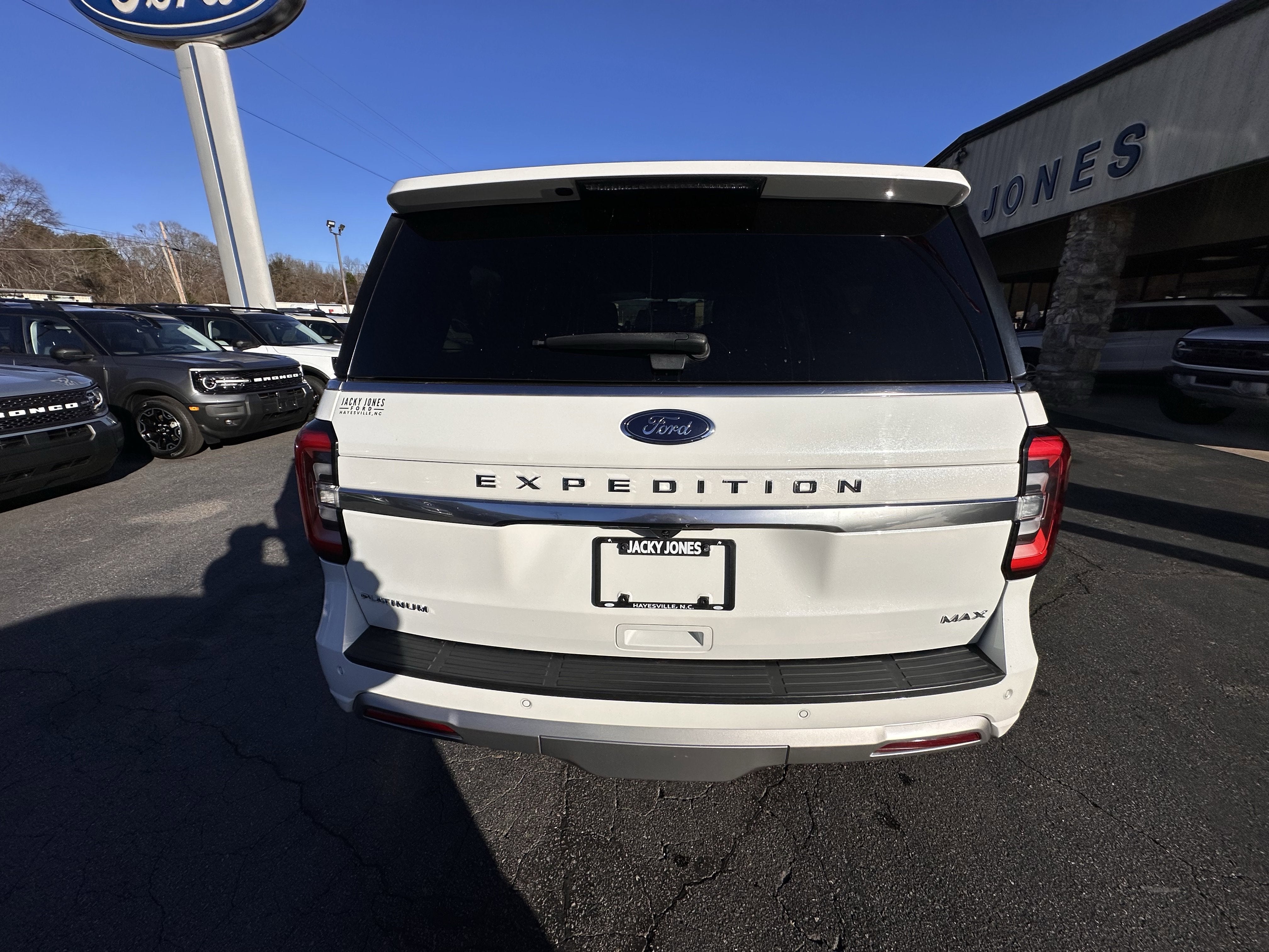 2022 Ford Expedition Max Platinum