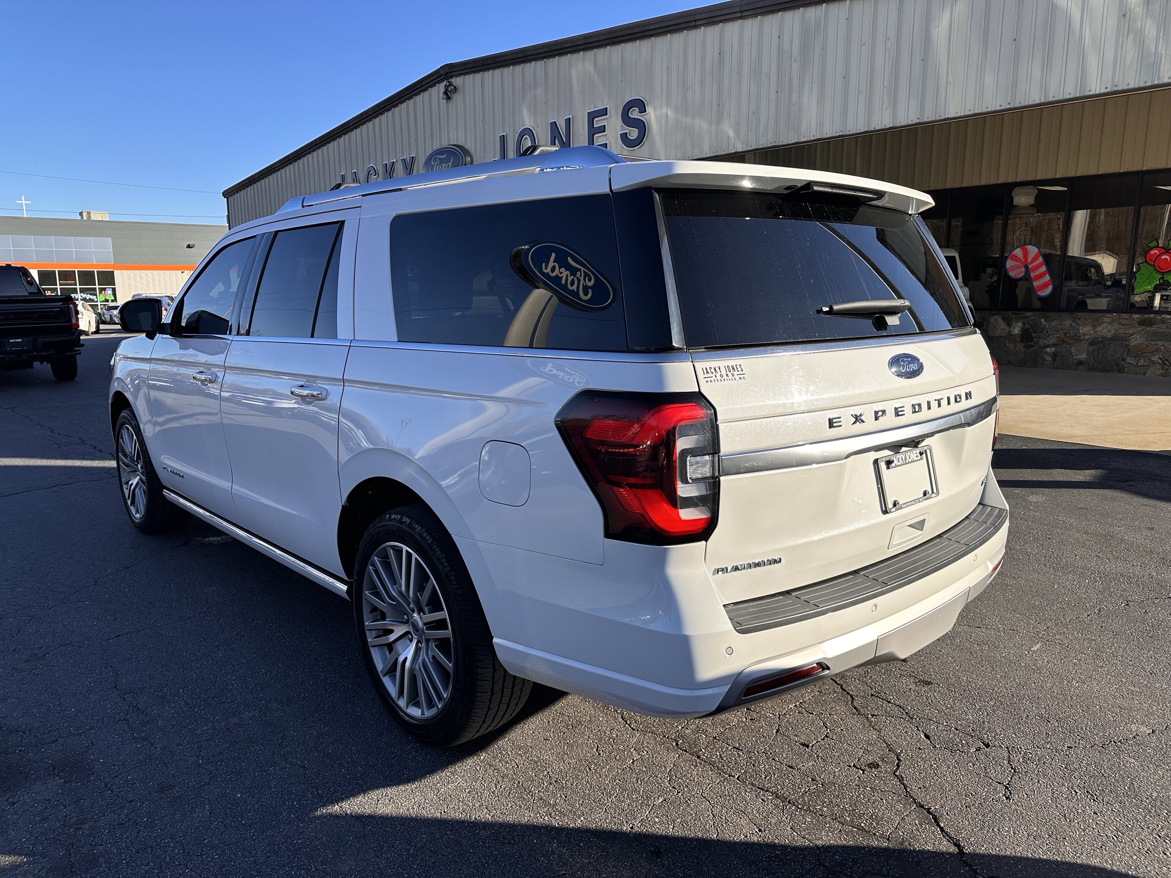 2022 Ford Expedition Max Platinum