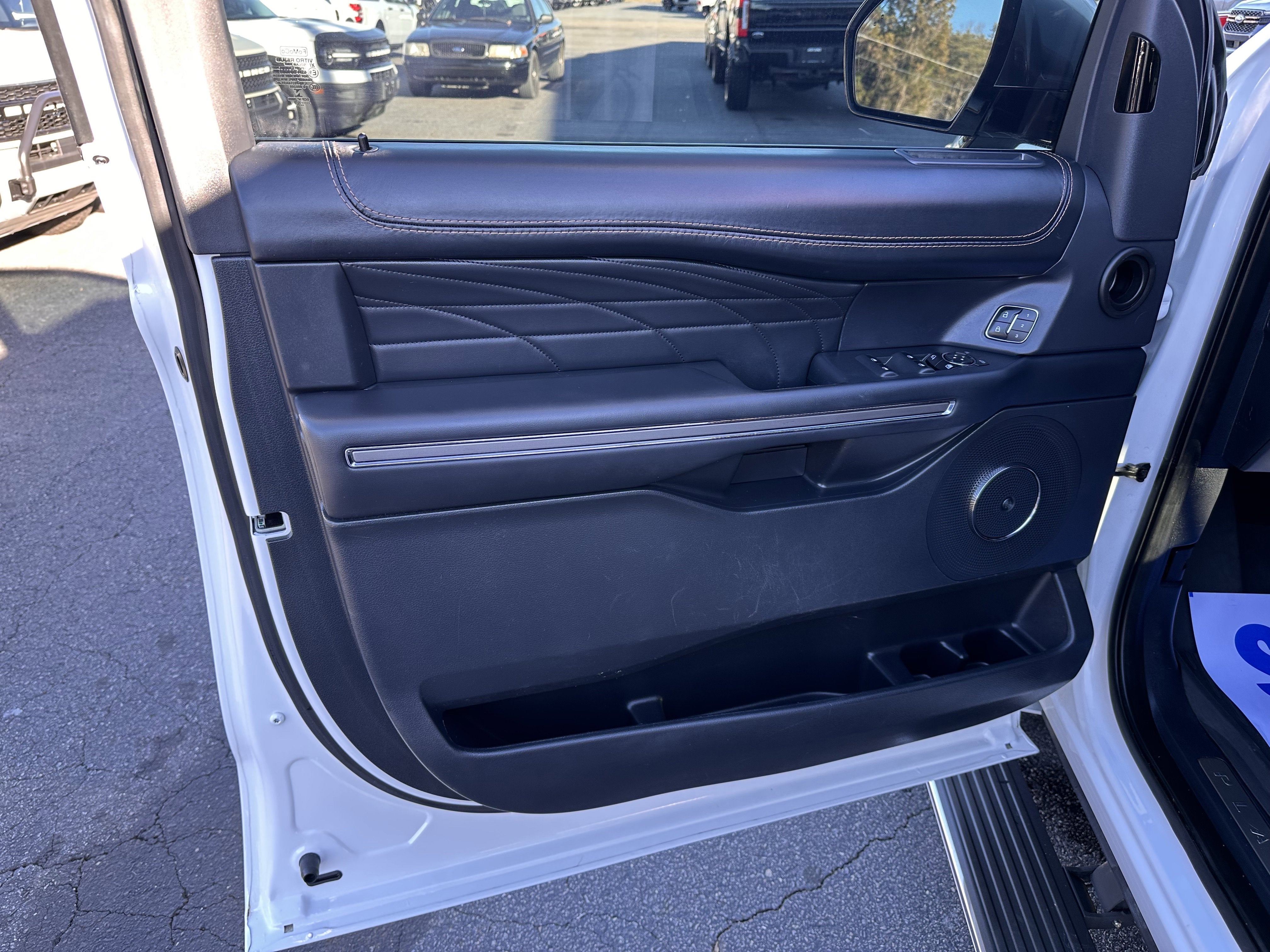 2022 Ford Expedition Max Platinum