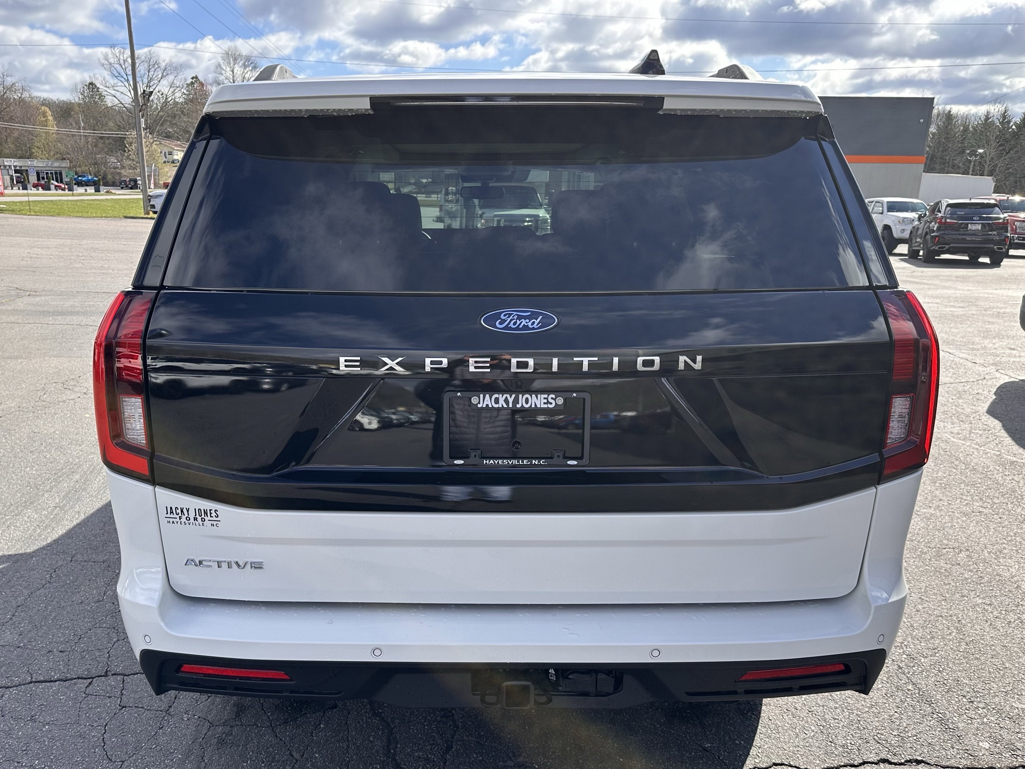 2026 Ford Expedition Active