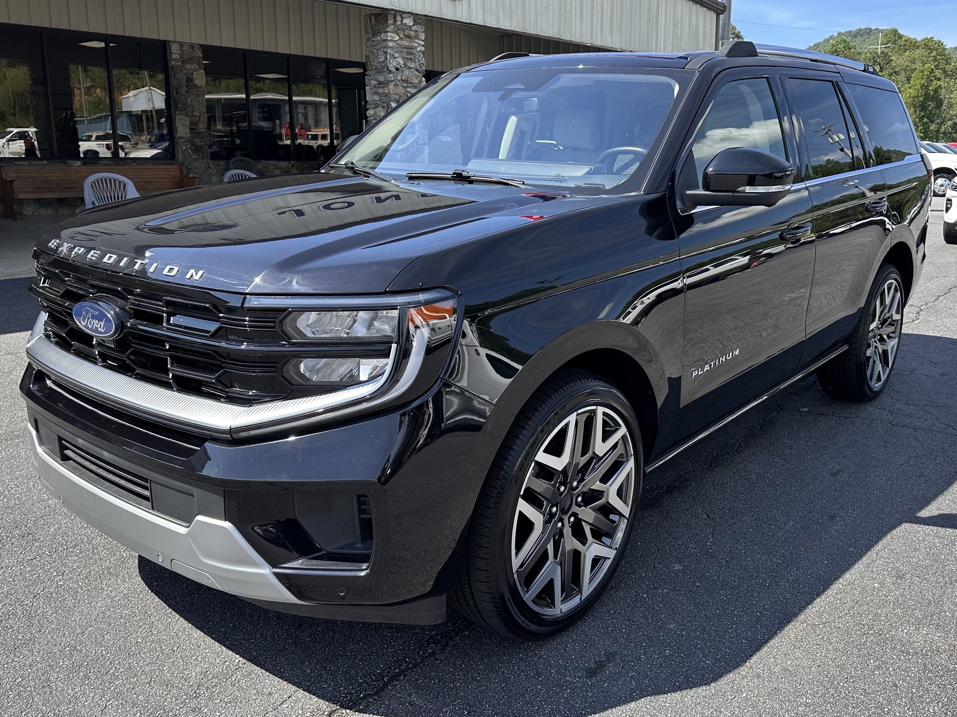 2025 Ford Expedition Platinum