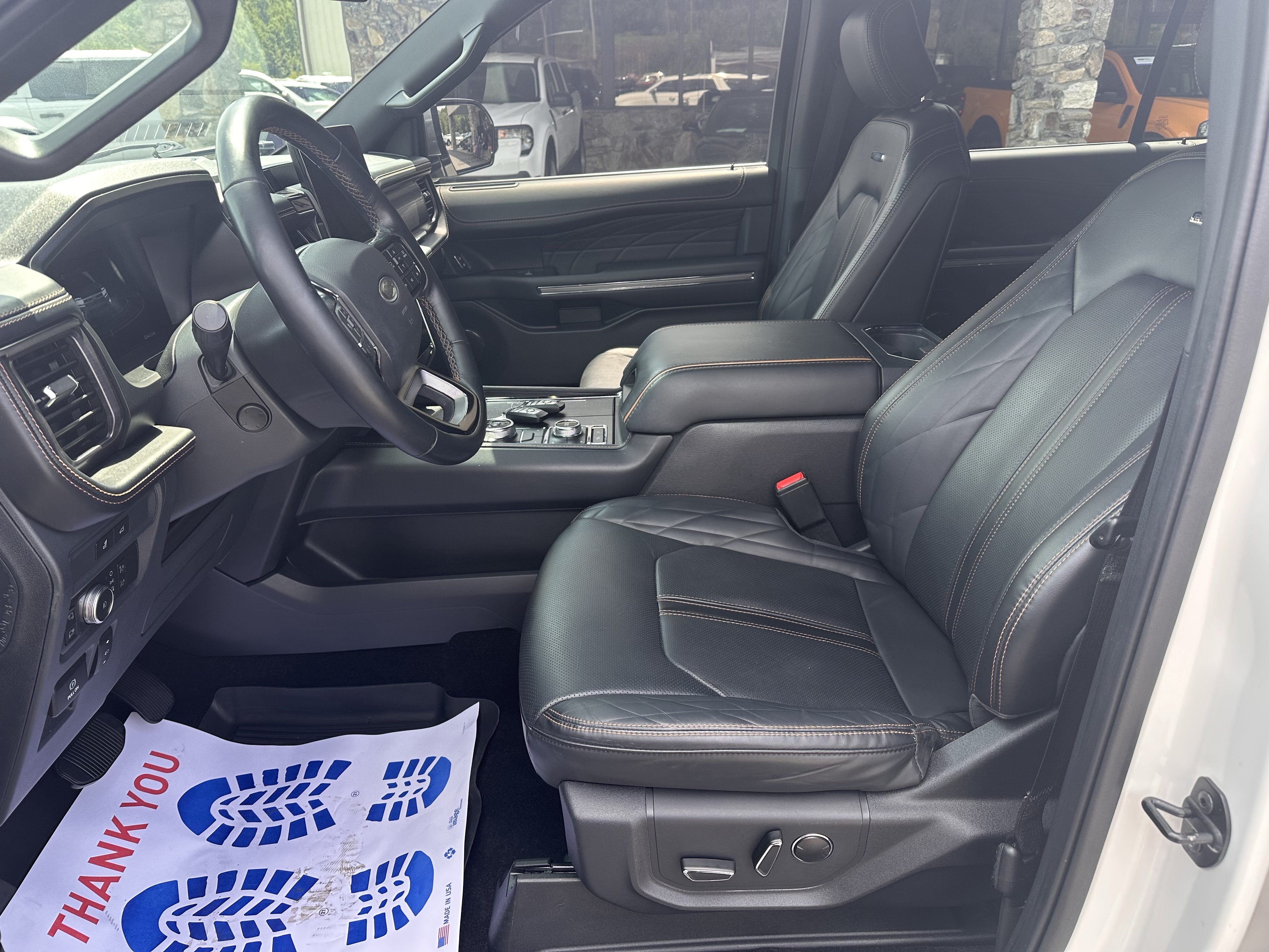 2022 Ford Expedition Platinum