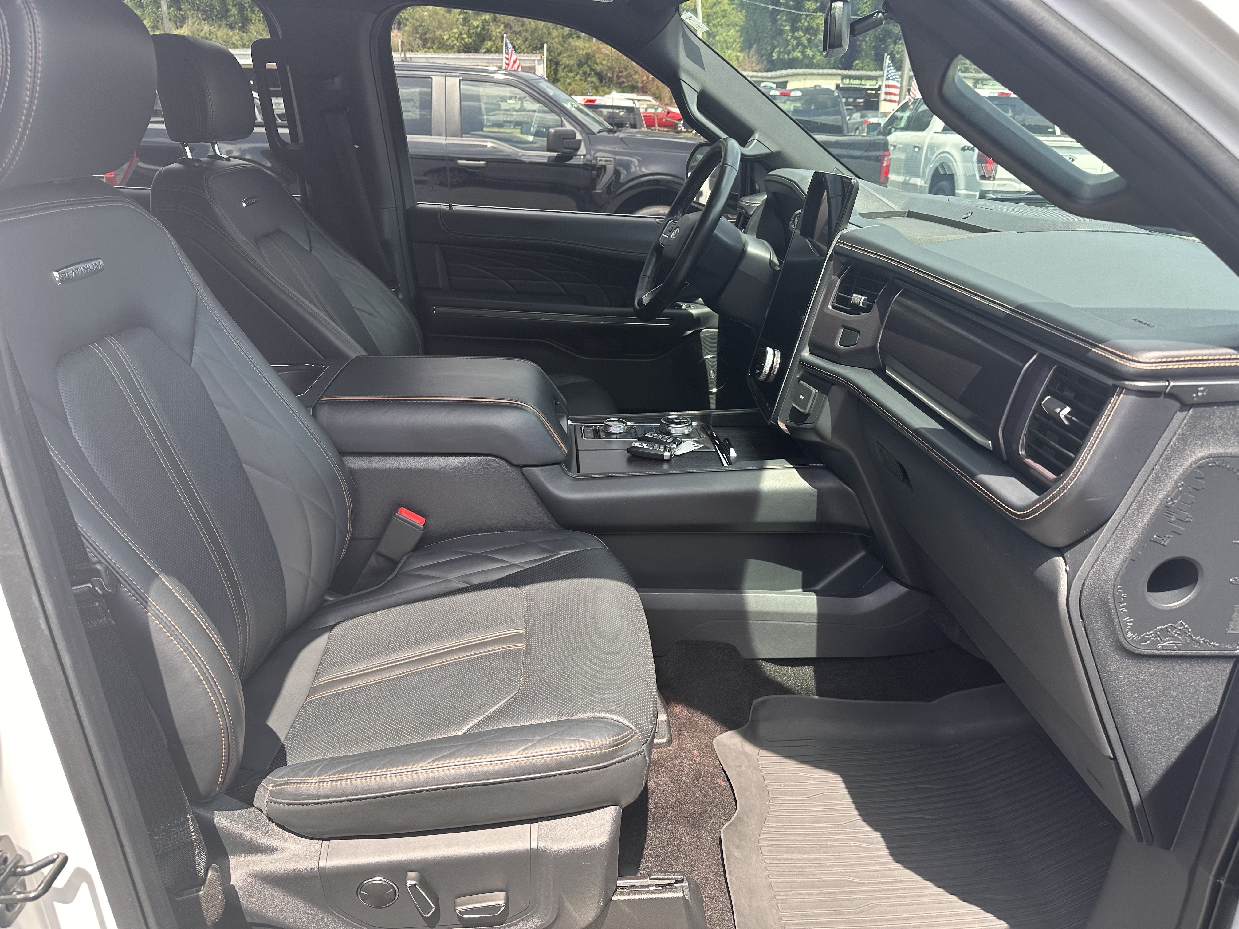 2022 Ford Expedition Platinum