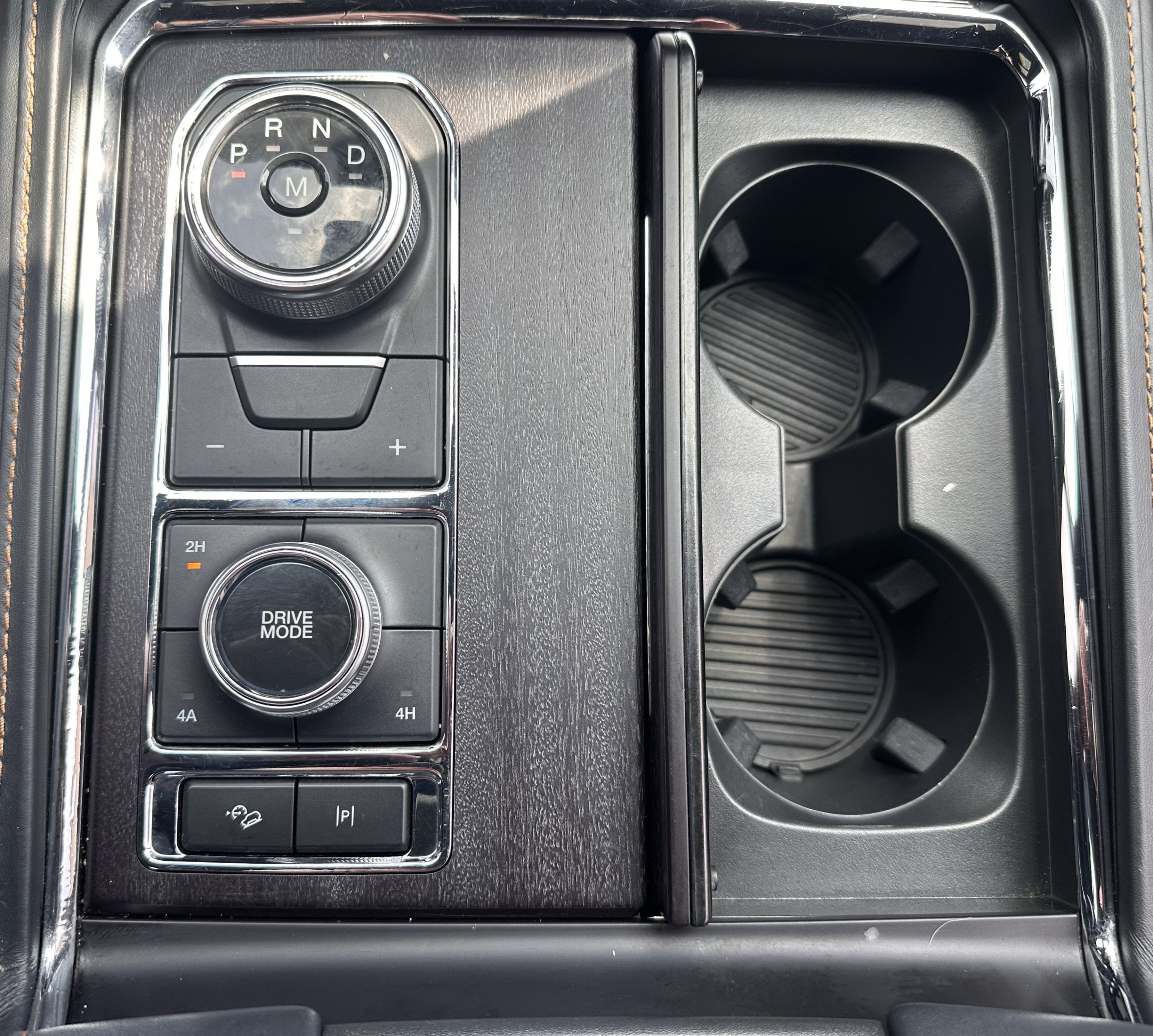 2022 Ford Expedition Platinum
