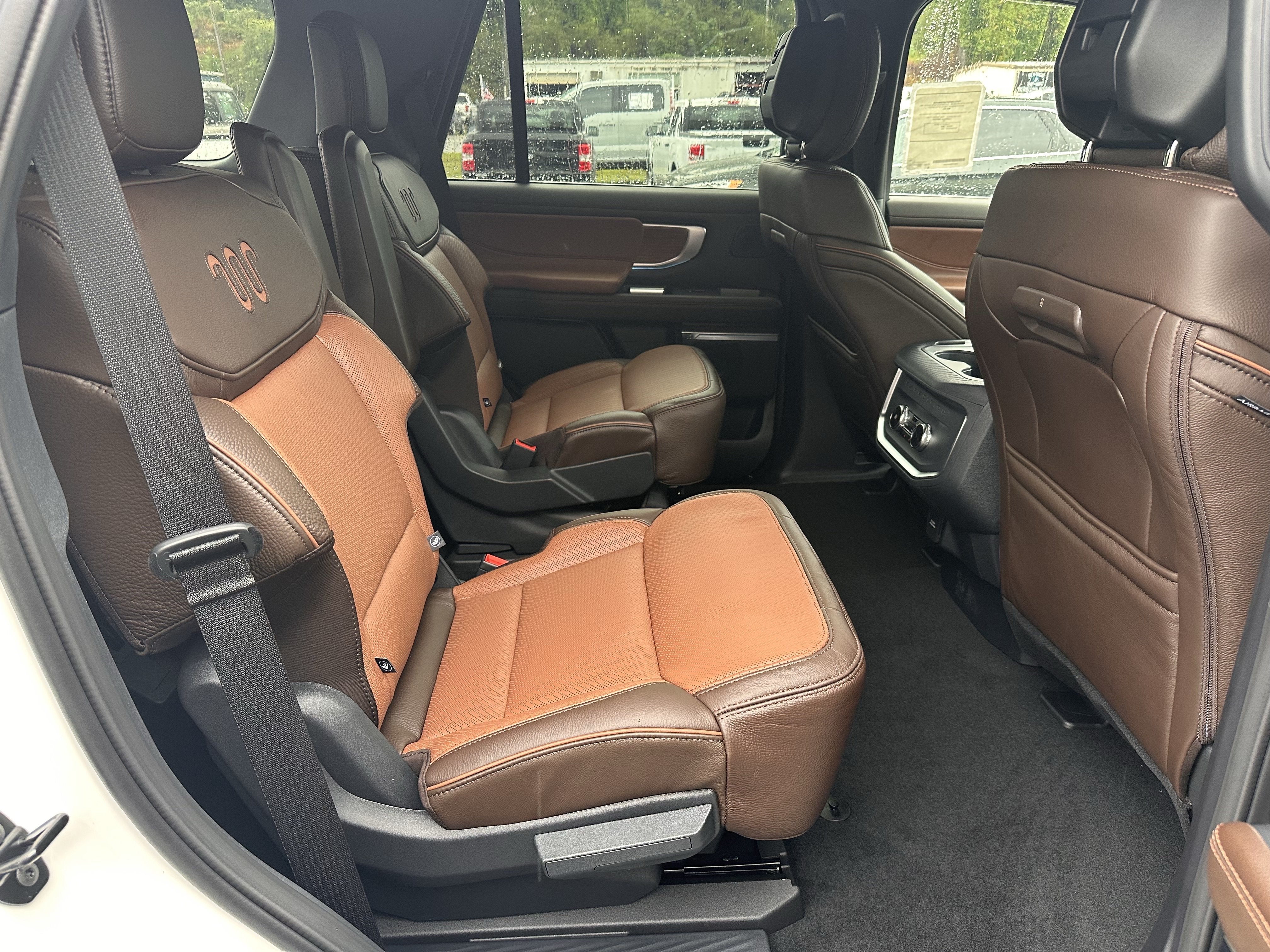 2027 Ford Expedition King Ranch