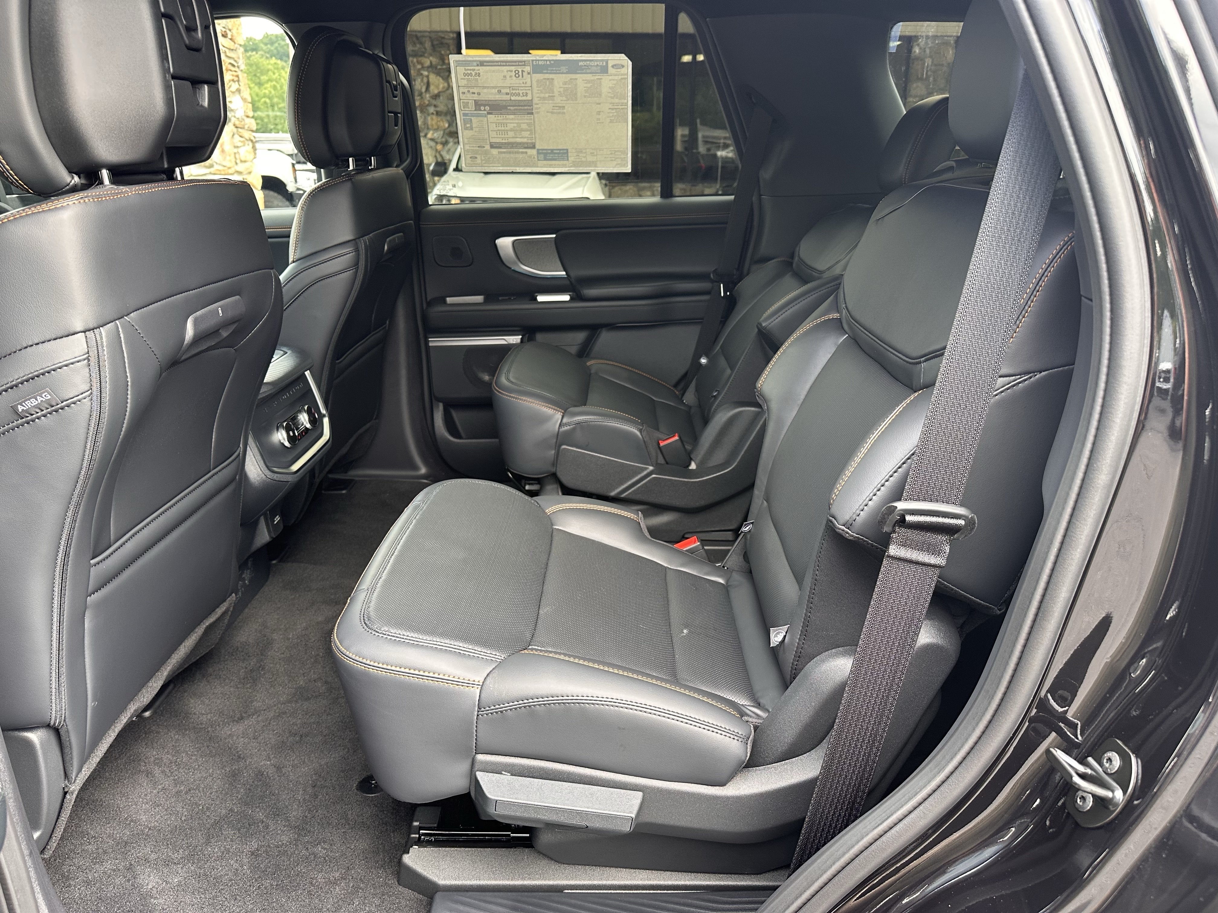 2027 Ford Expedition Tremor