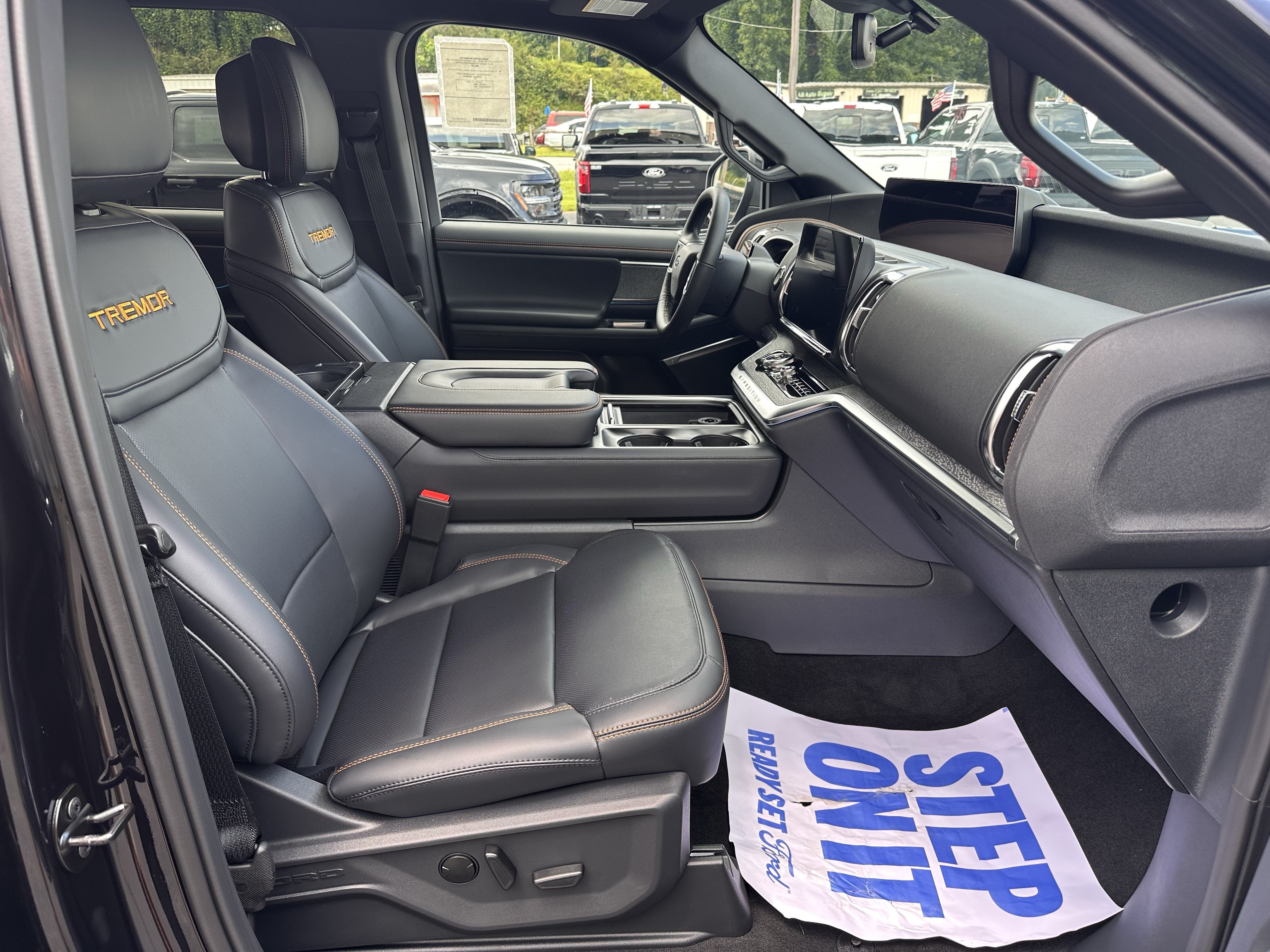 2027 Ford Expedition Tremor