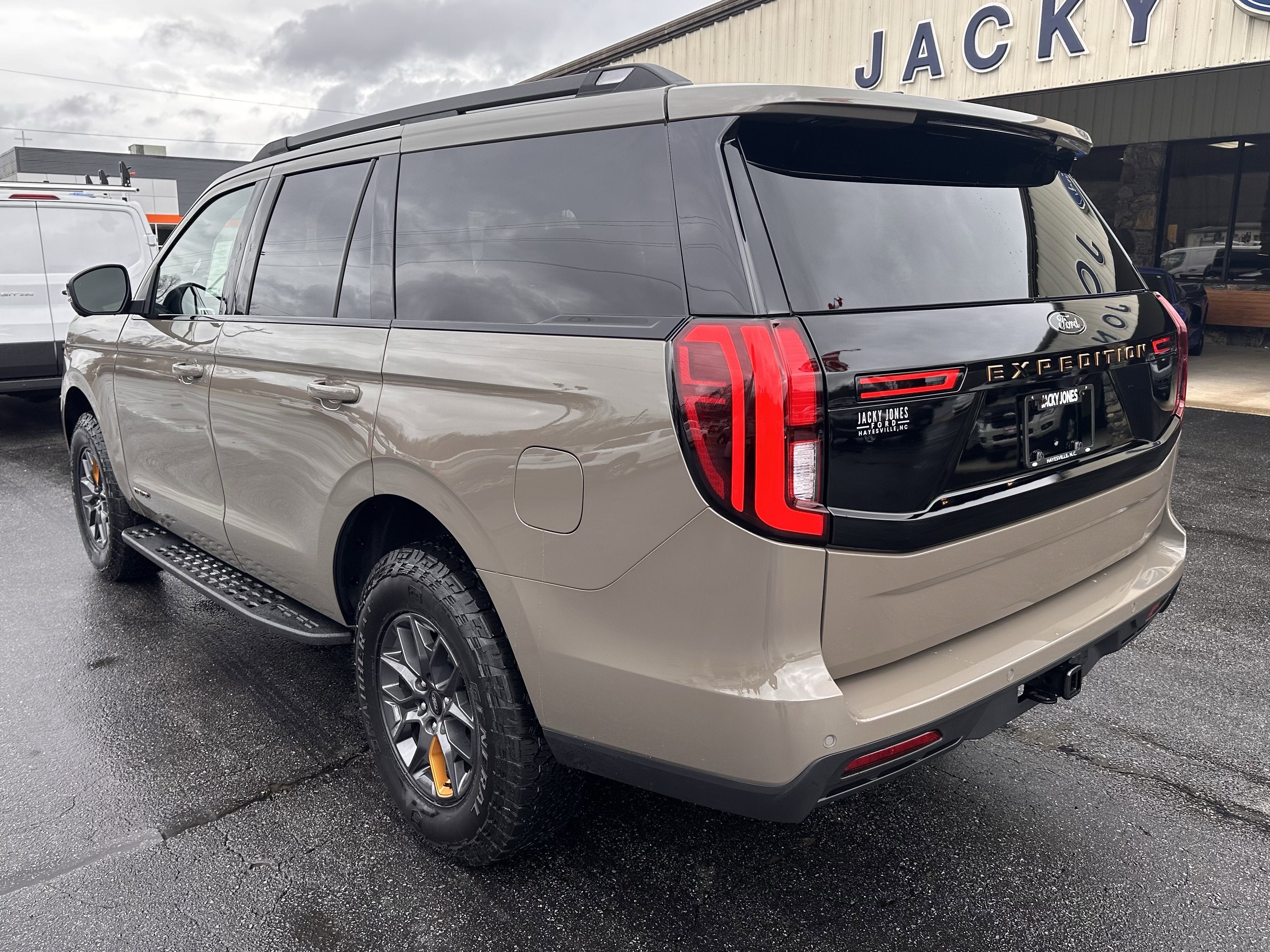 2026 Ford Expedition Tremor