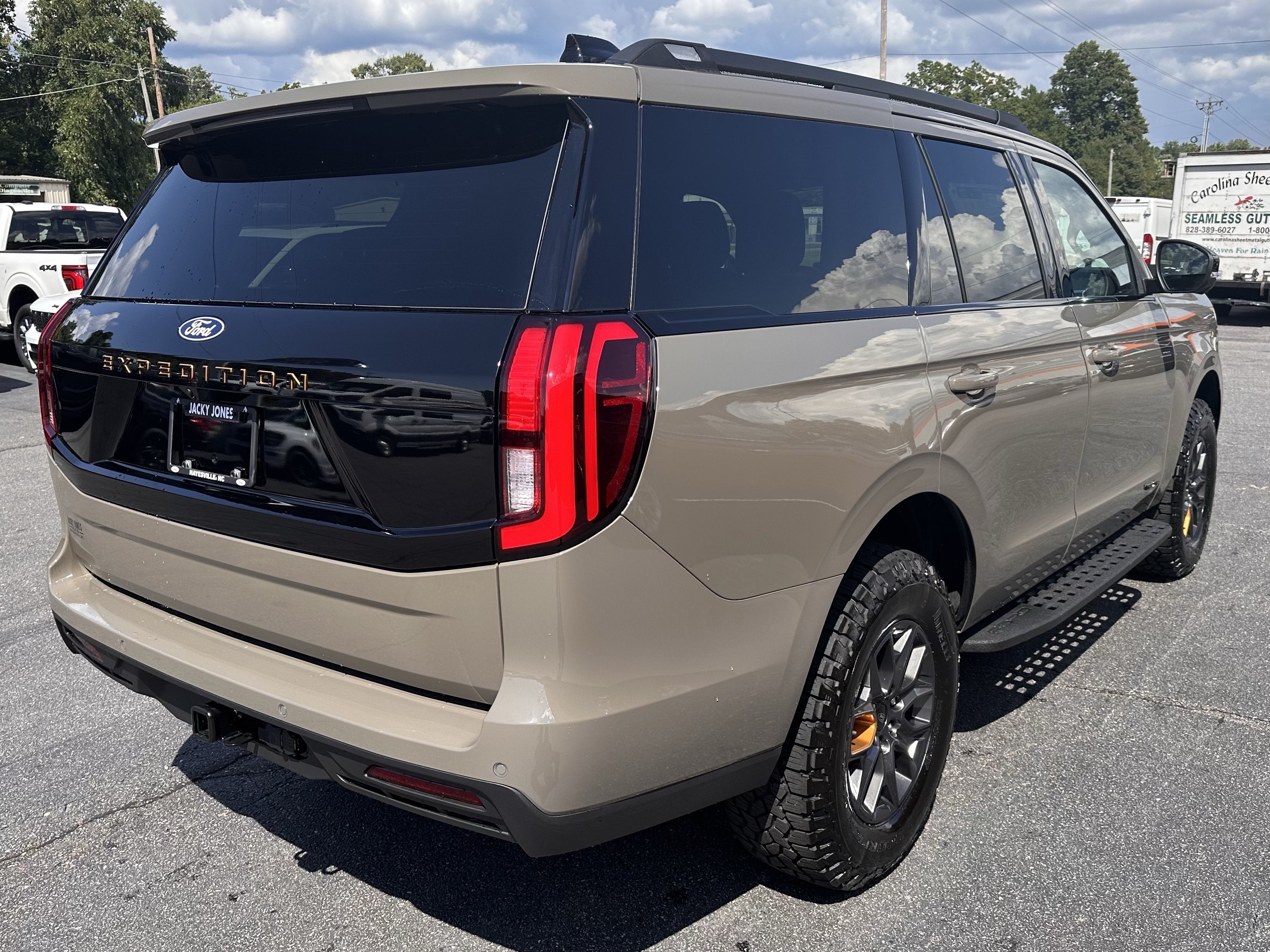 2027 Ford Expedition Tremor