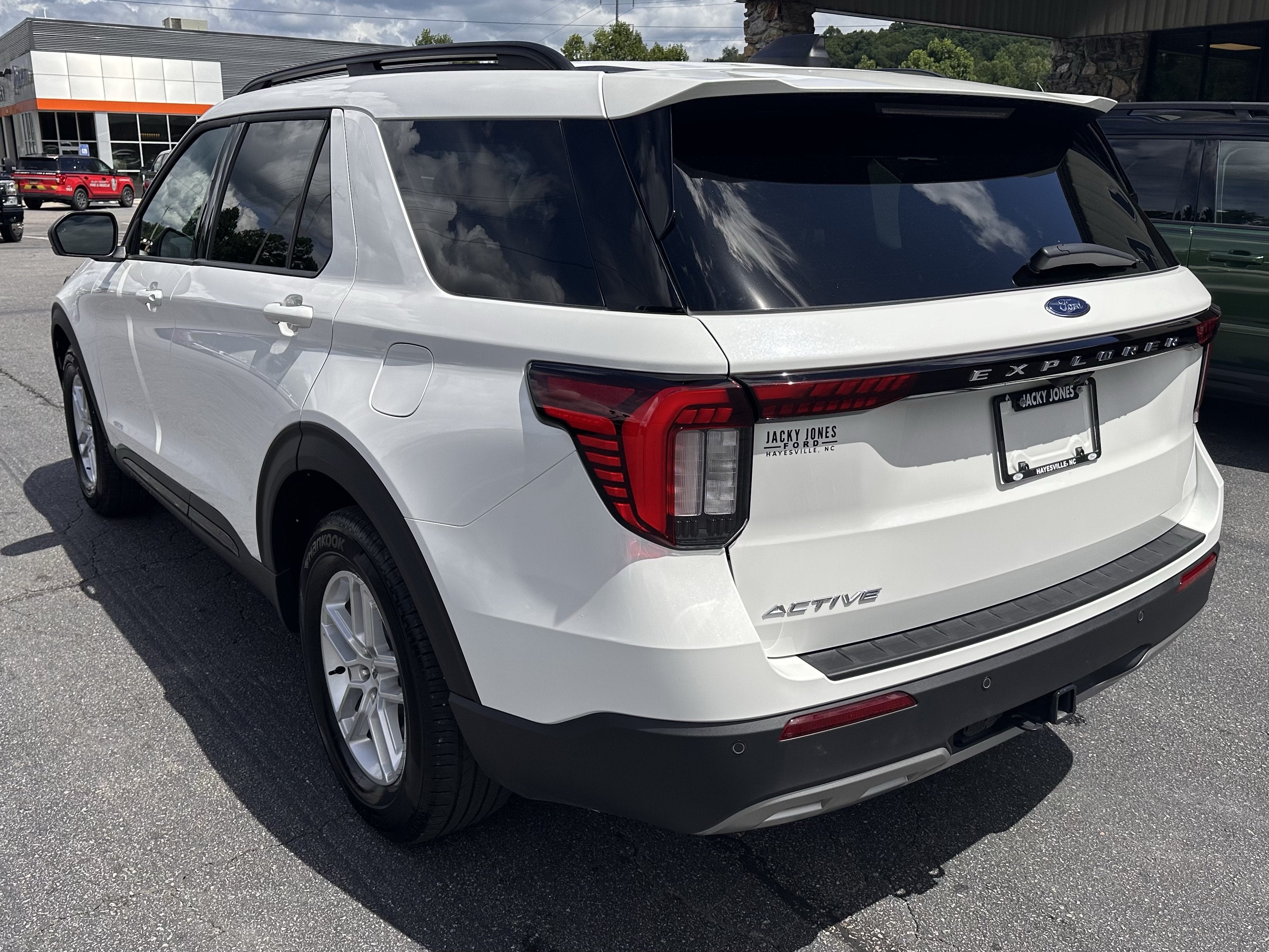 2026 Ford Explorer Active w/200A Pkg