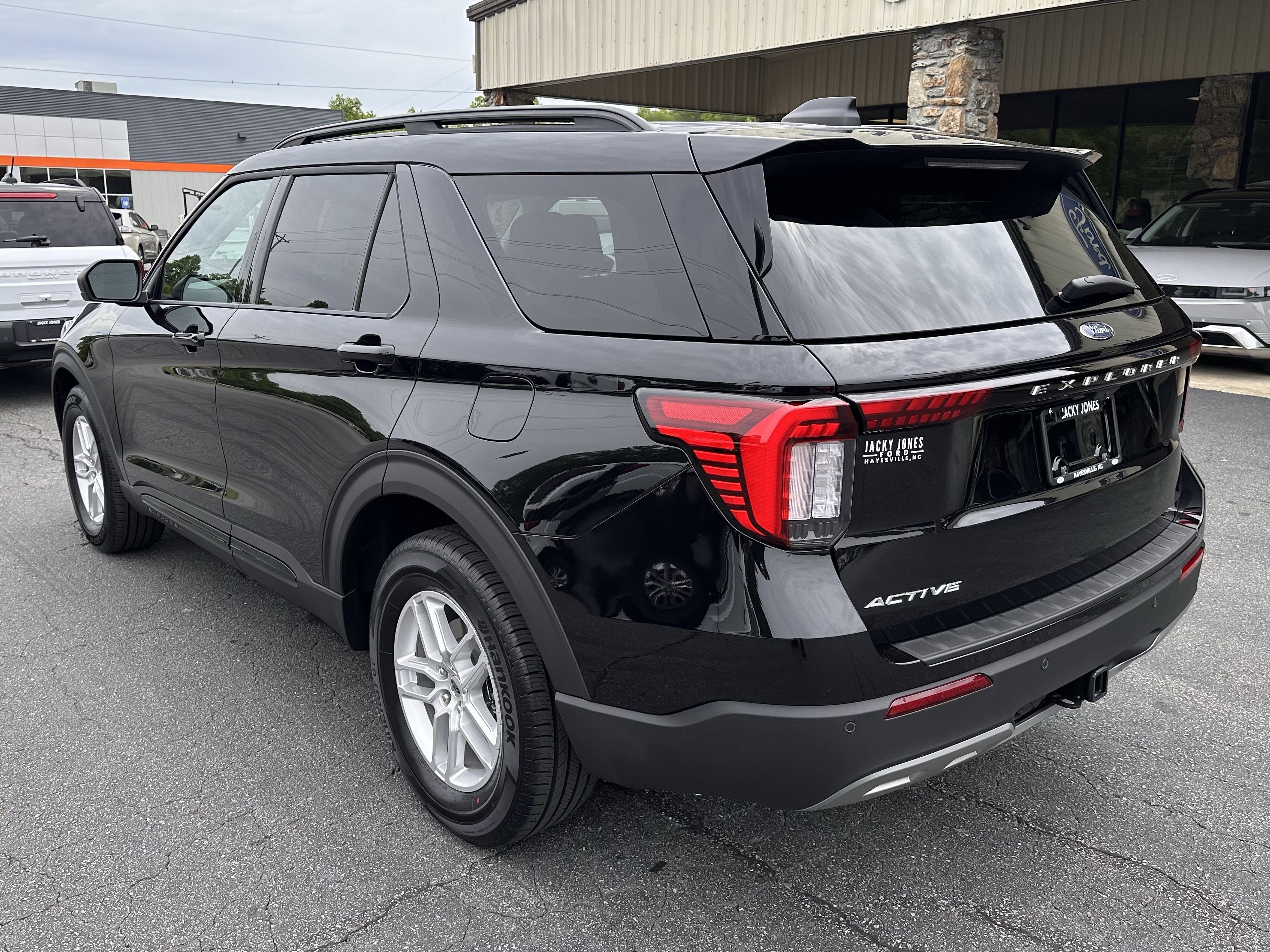 2026 Ford Explorer Active w/200A Pkg