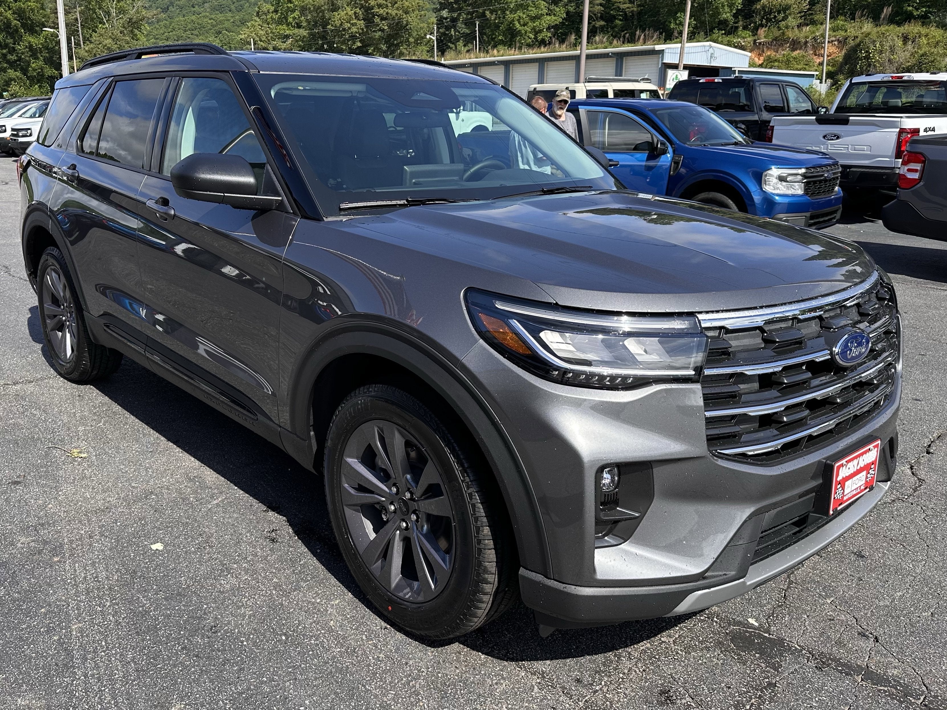 2026 Ford Explorer Active w/200A Pkg