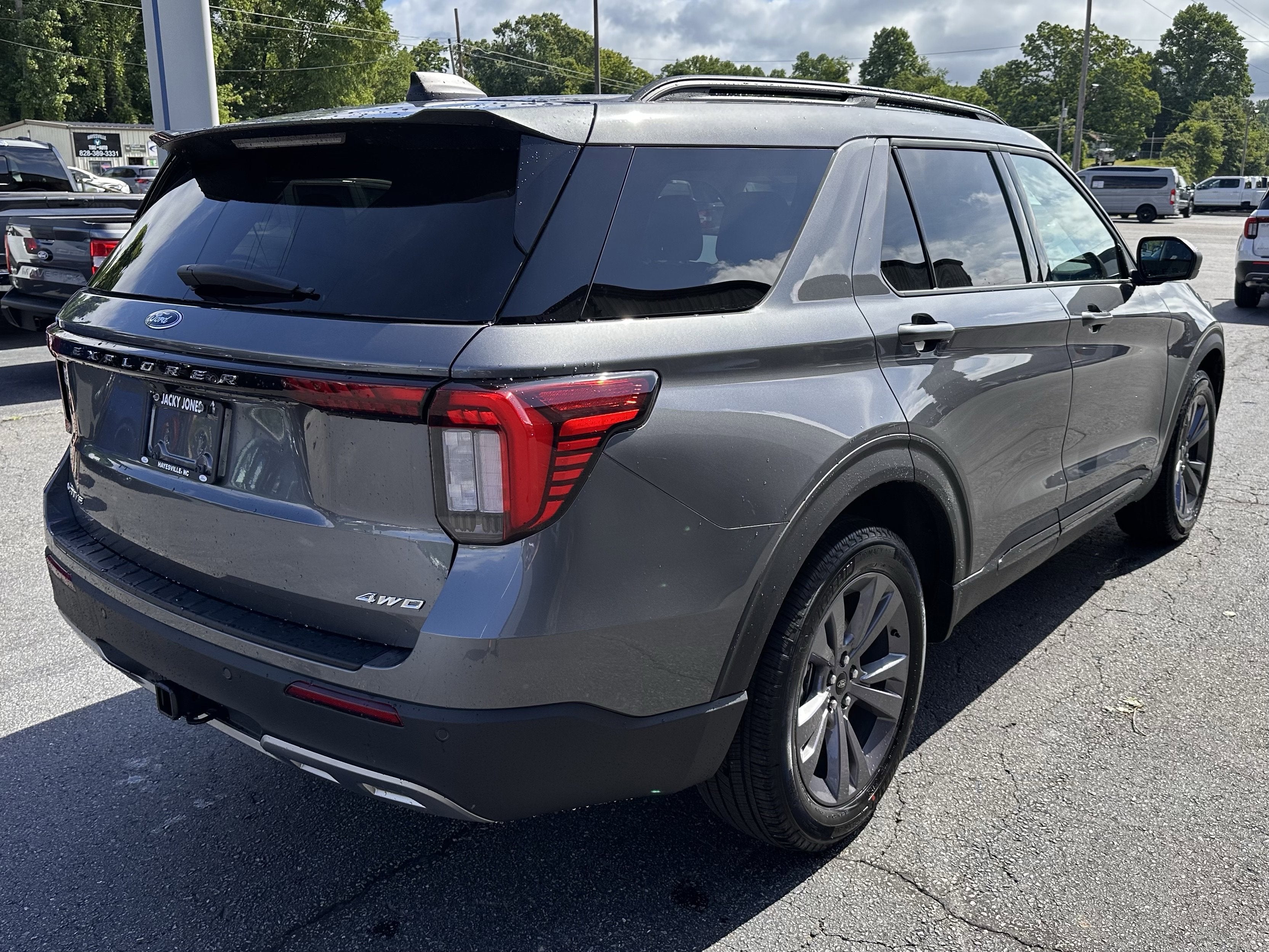 2026 Ford Explorer Active w/200A Pkg