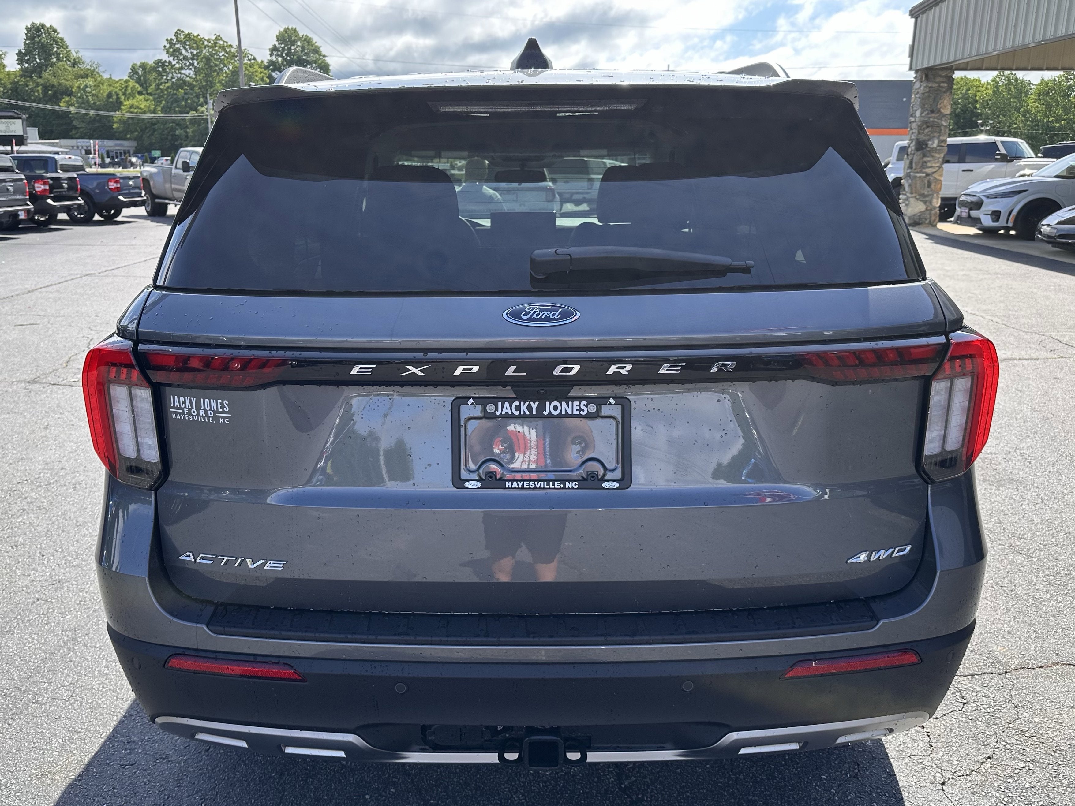 2026 Ford Explorer Active w/200A Pkg